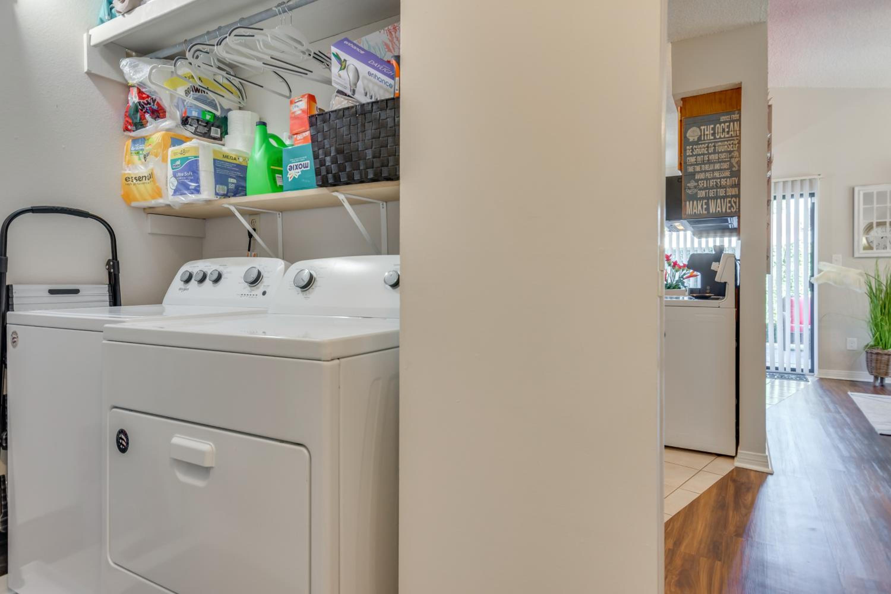 Pensacola Condo with Patio by Hospitals and Dining