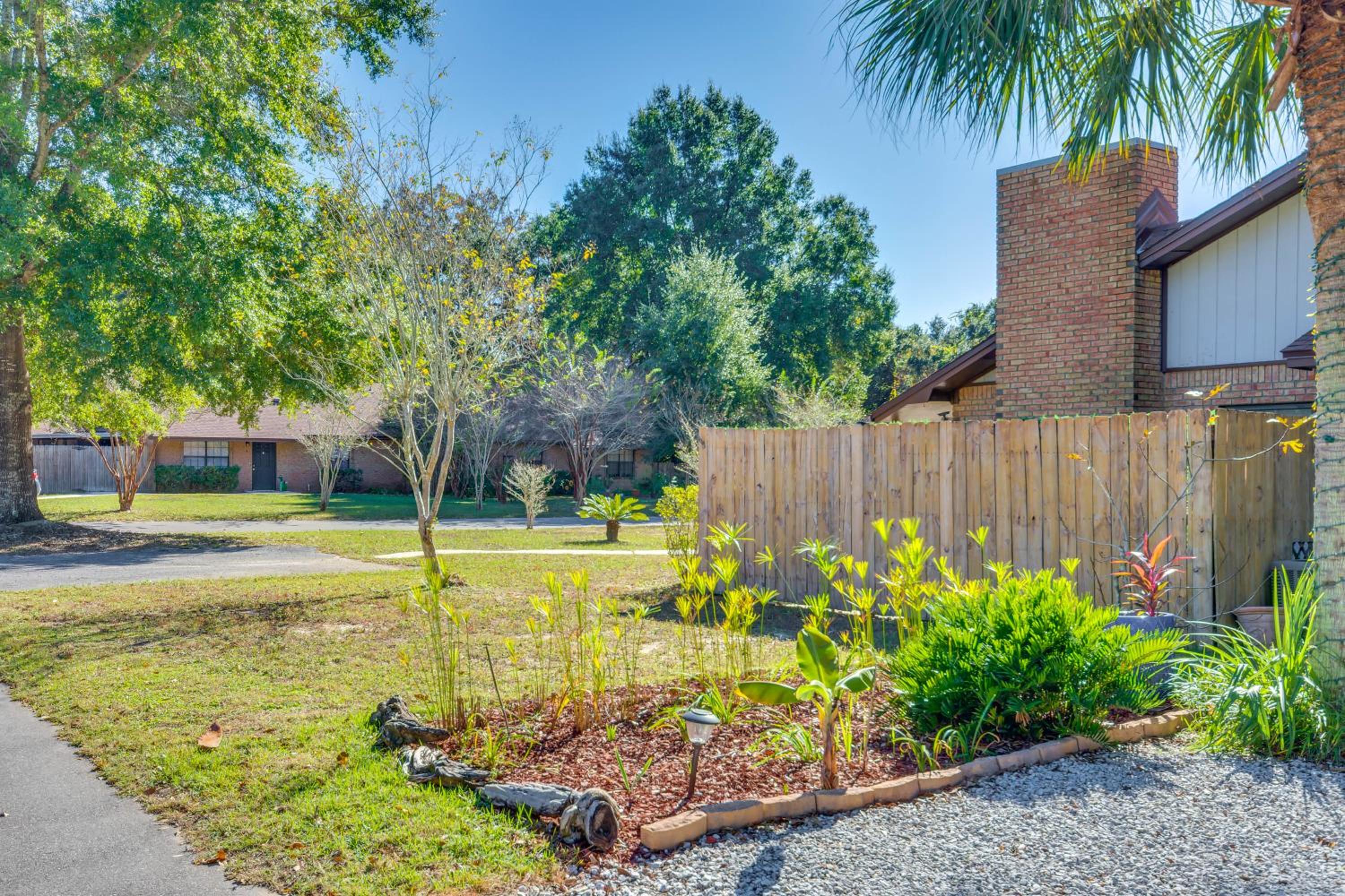 Pensacola Condo with Patio by Hospitals and Dining