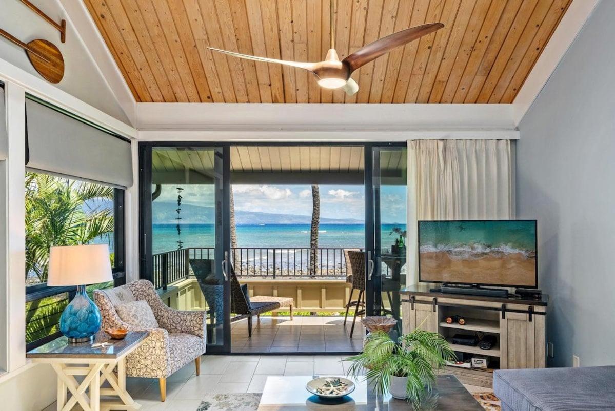 Kahana Village 32 · KHV 32 Direct Oceanfront Views Remodeled 2BD