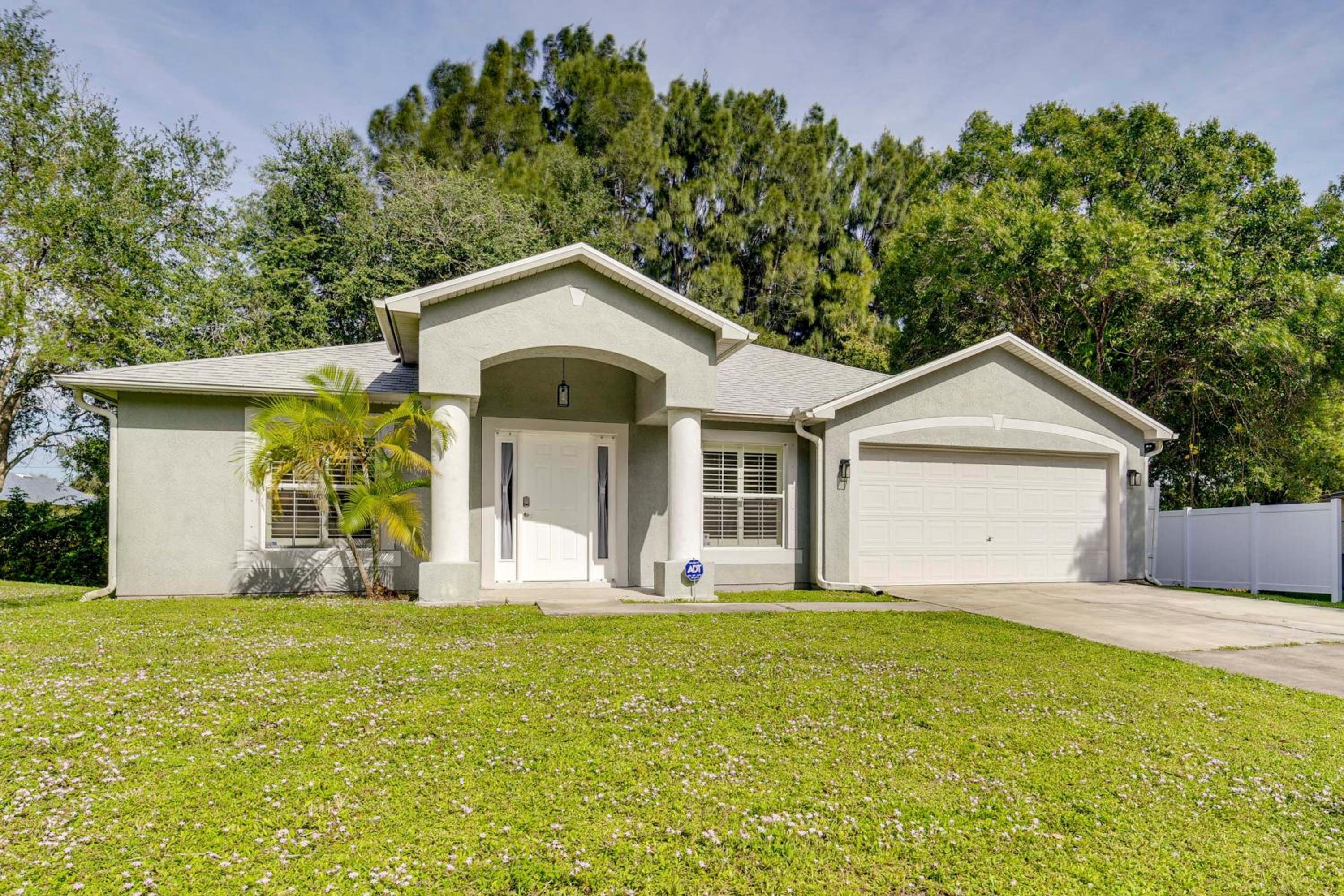 Spacious Home with Yard 8 Mi to Wabasso Beach