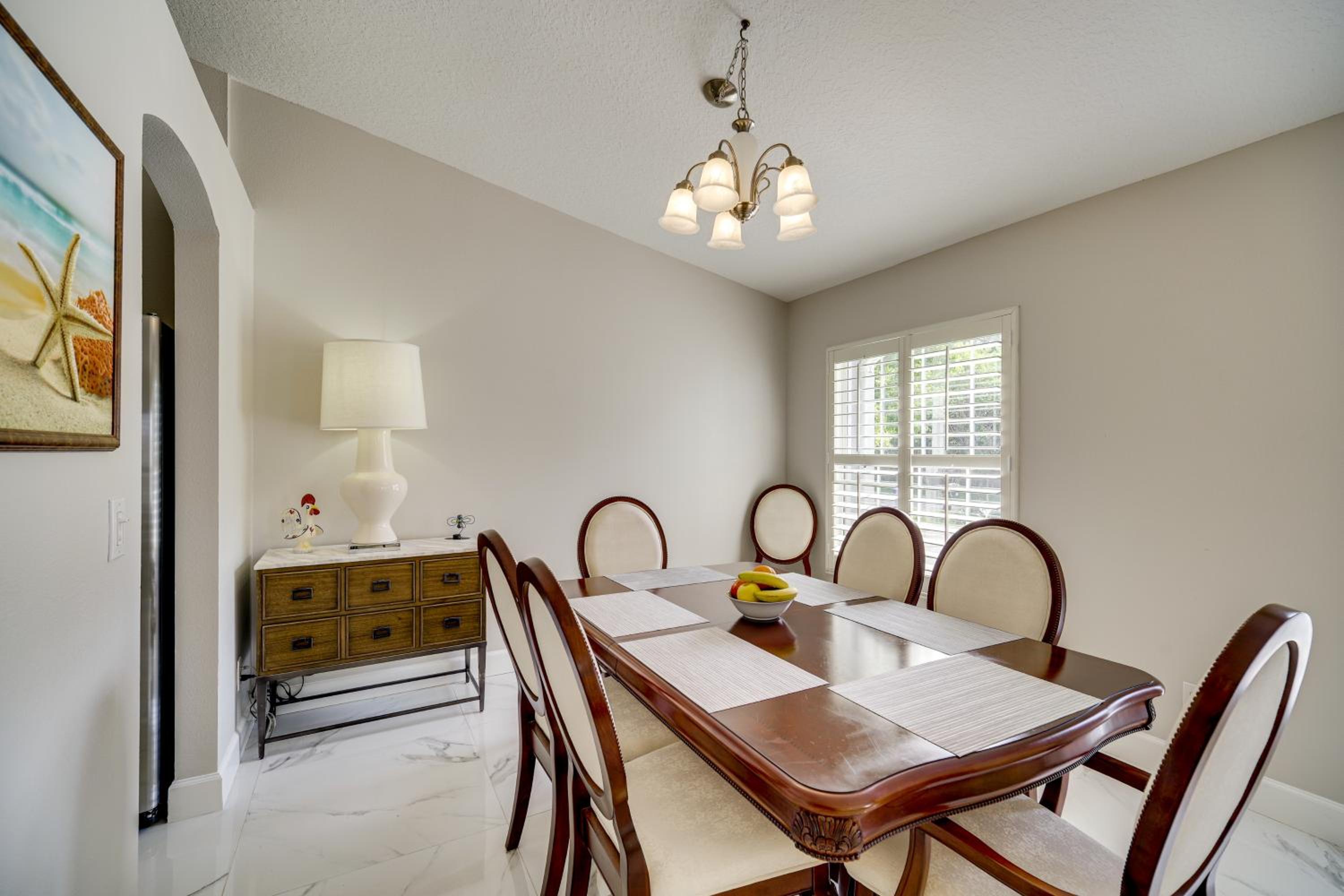 Spacious Home with Yard 8 Mi to Wabasso Beach
