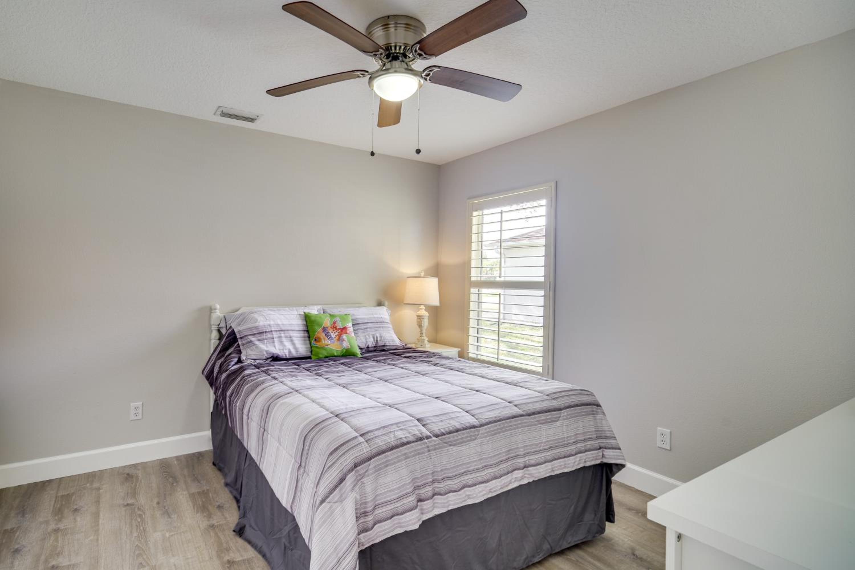Spacious Home with Yard 8 Mi to Wabasso Beach