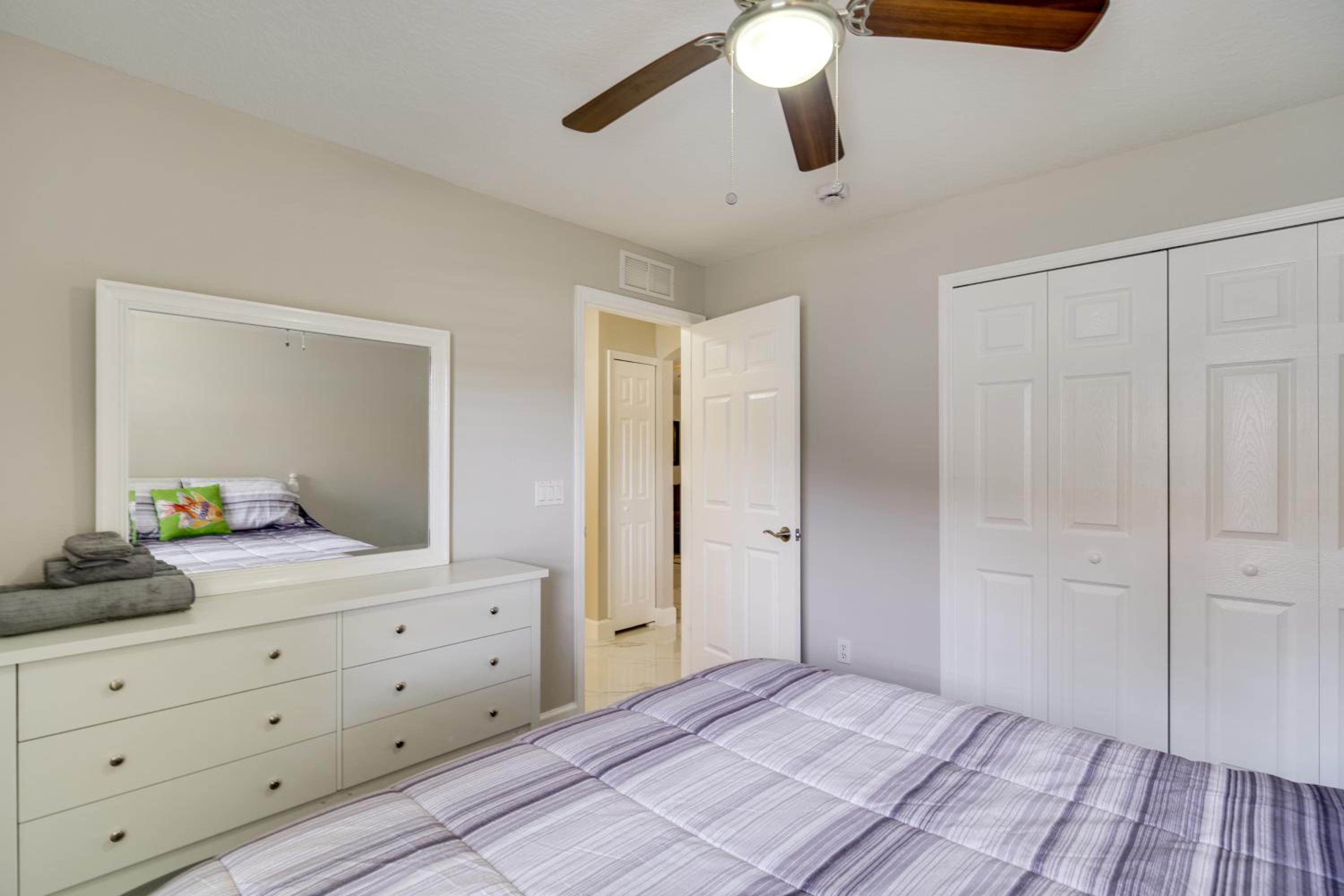 Spacious Home with Yard 8 Mi to Wabasso Beach