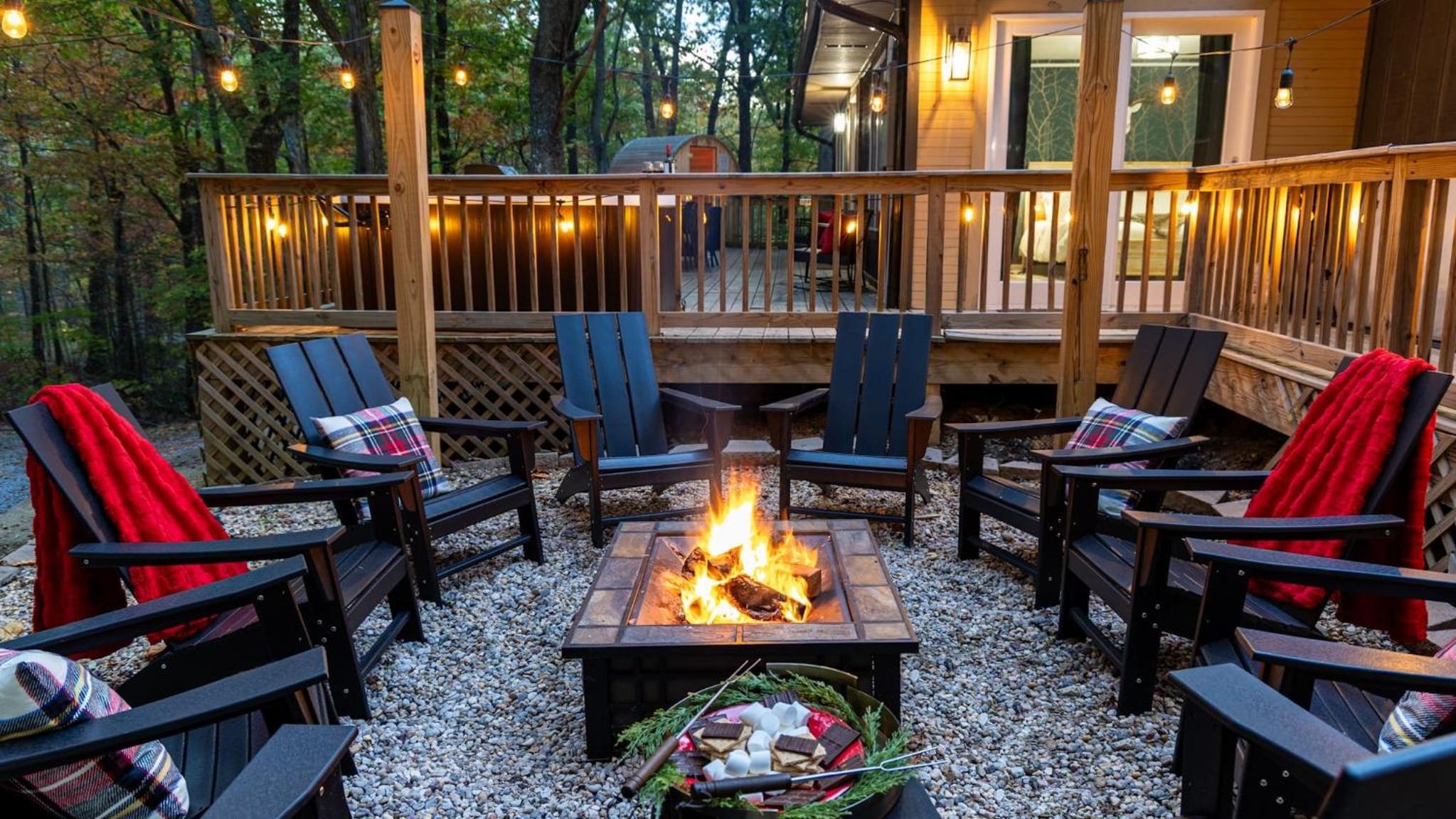 Lodge-Style Home Near Gatlinburg w Theater Hot Tub Game Room Evergreen Escape by AvantStay