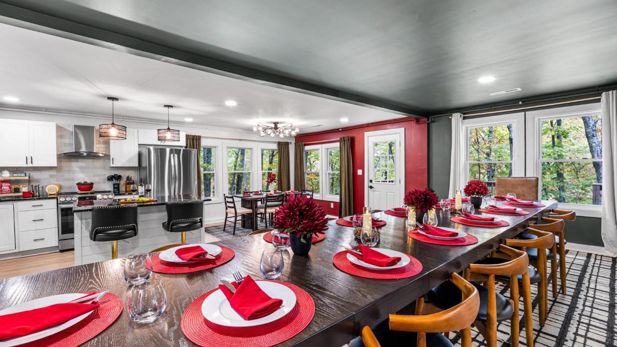 Lodge-Style Home Near Gatlinburg w Theater Hot Tub Game Room Evergreen Escape by AvantStay