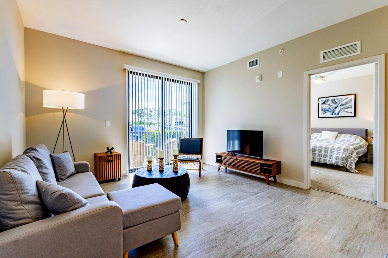 Fort Myers 1BR Condo | Pool + Gym + BBQ