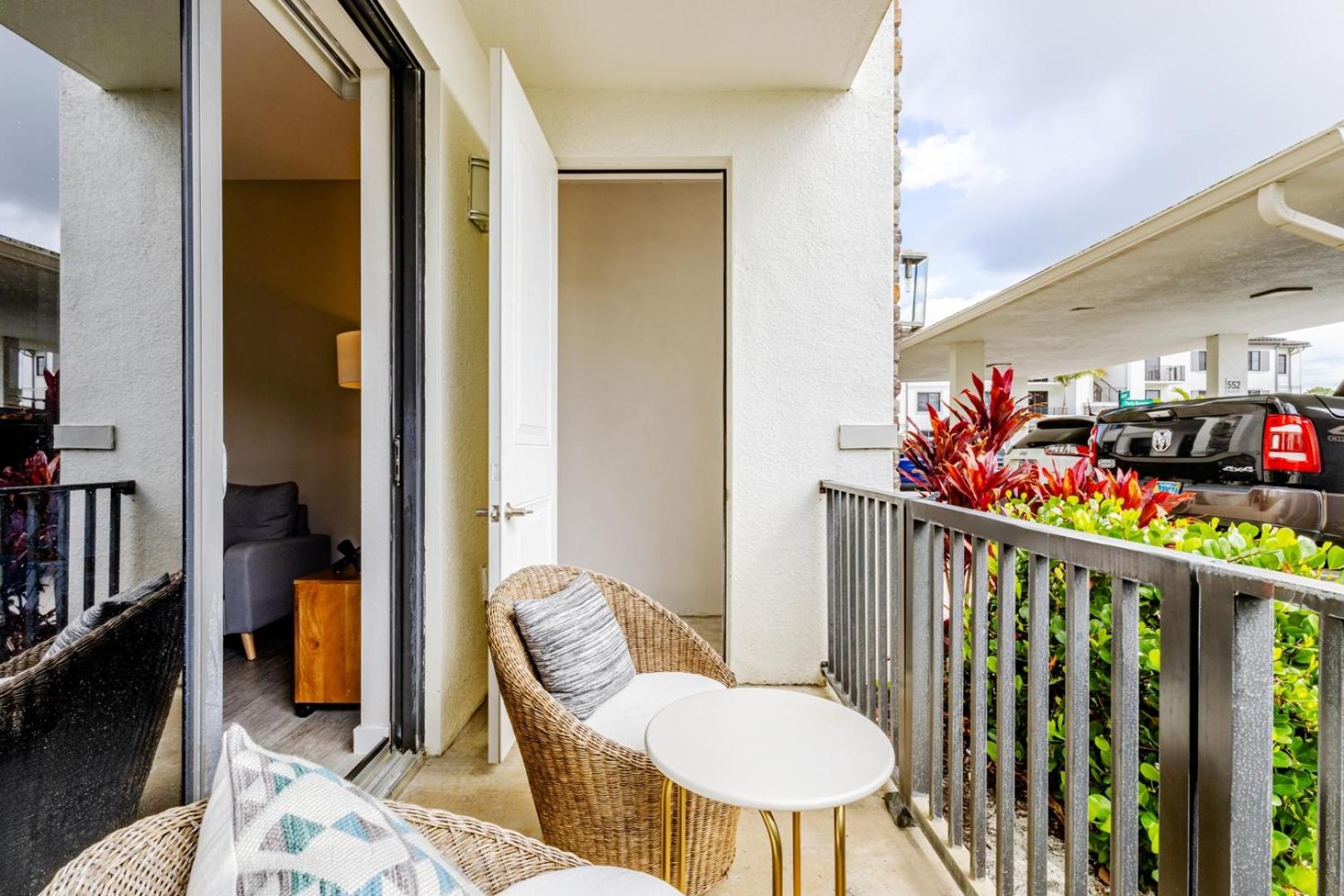 Fort Myers 1BR Condo | Pool + Gym + BBQ