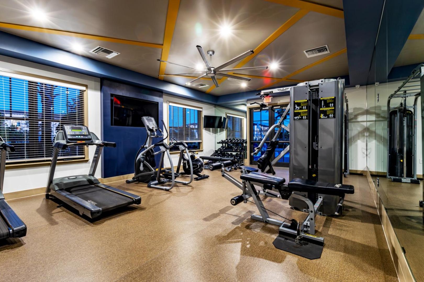Fort Myers 1BR Condo | Pool + Gym + BBQ