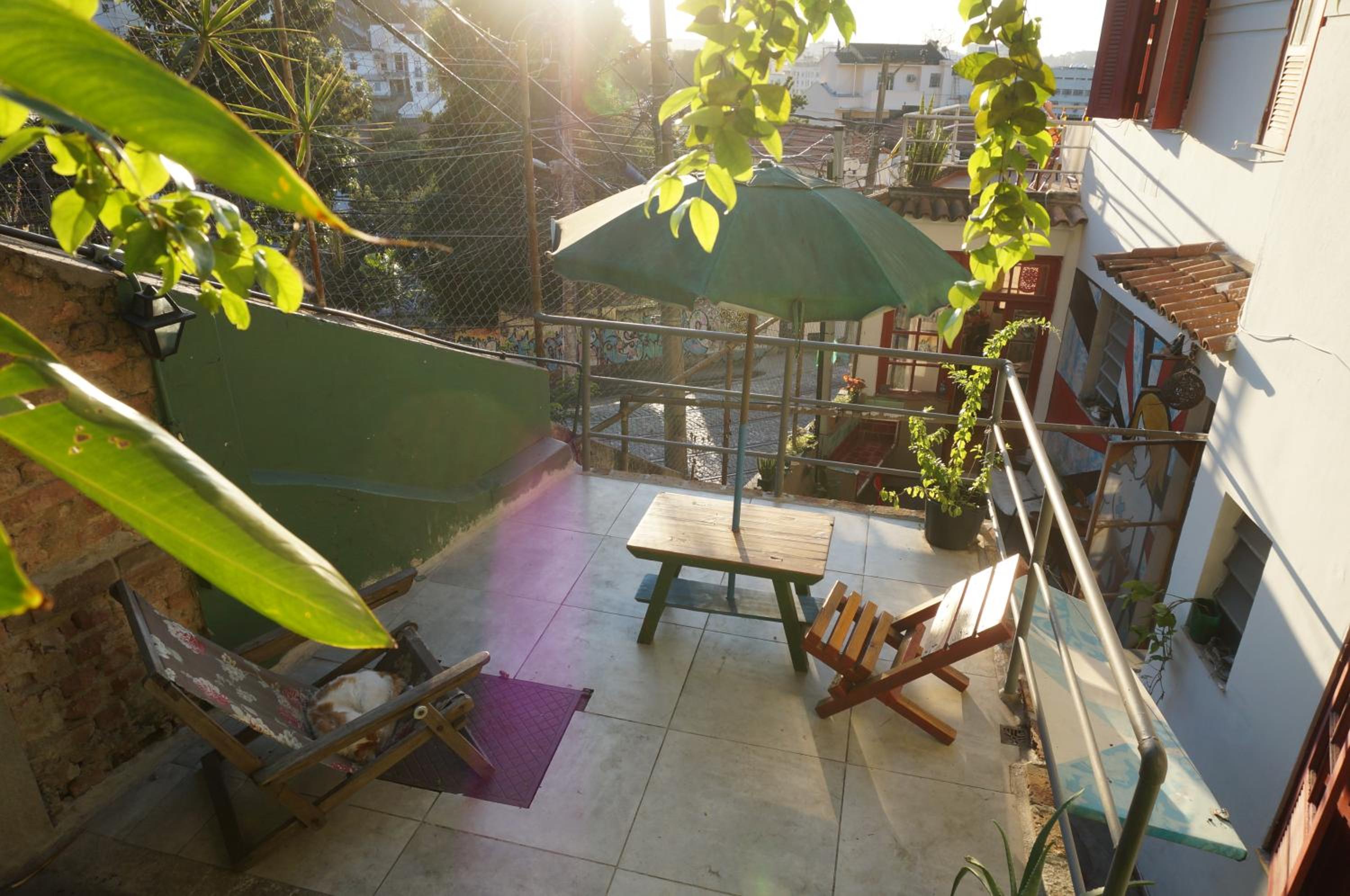 Mambembe Hostel