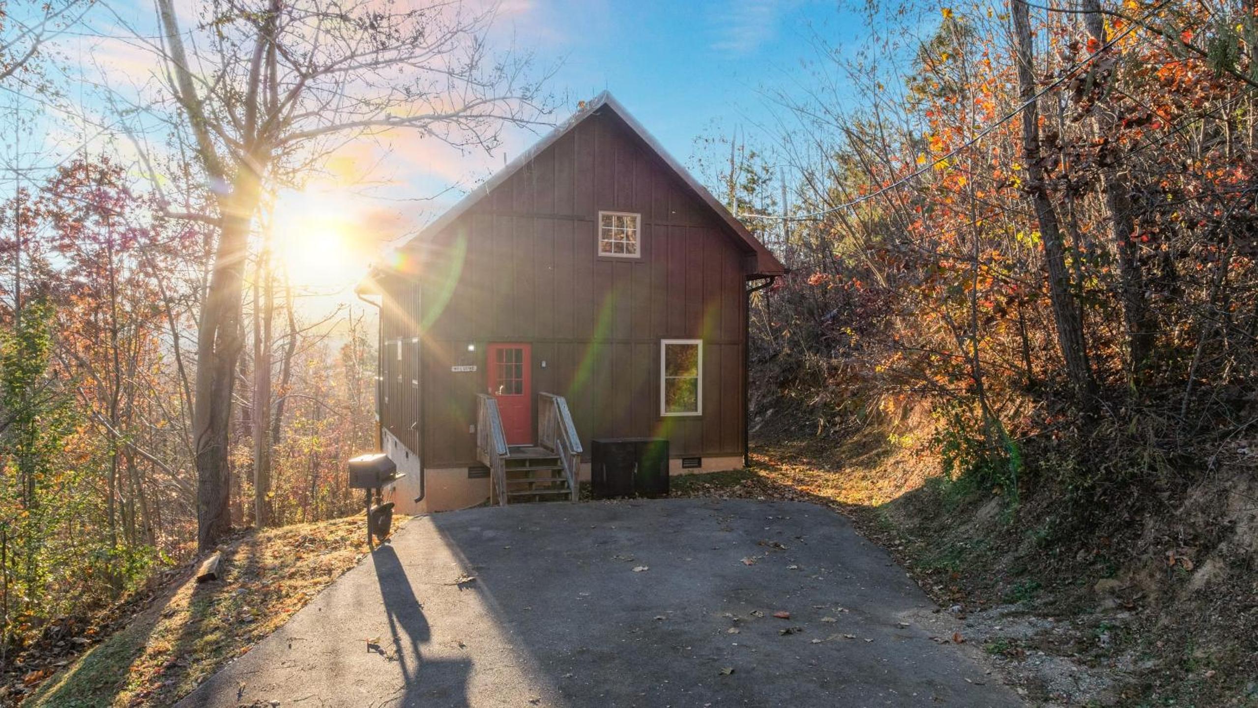 Hot Tub Game Loft Open Living Minutes to Downtown Gatlinburg Whisper Cabin by AvantStay