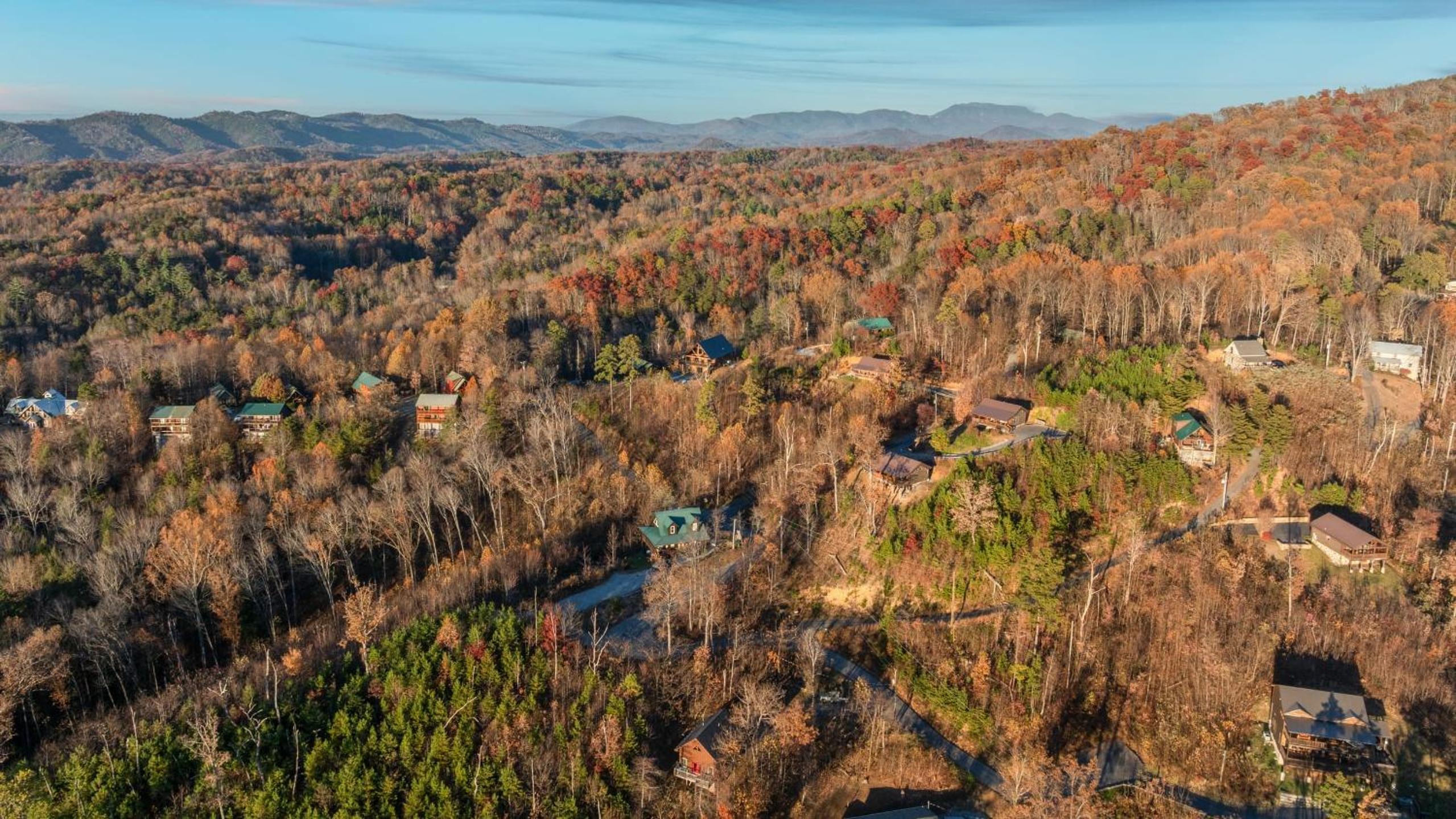 Hot Tub Game Loft Open Living Minutes to Downtown Gatlinburg Whisper Cabin by AvantStay