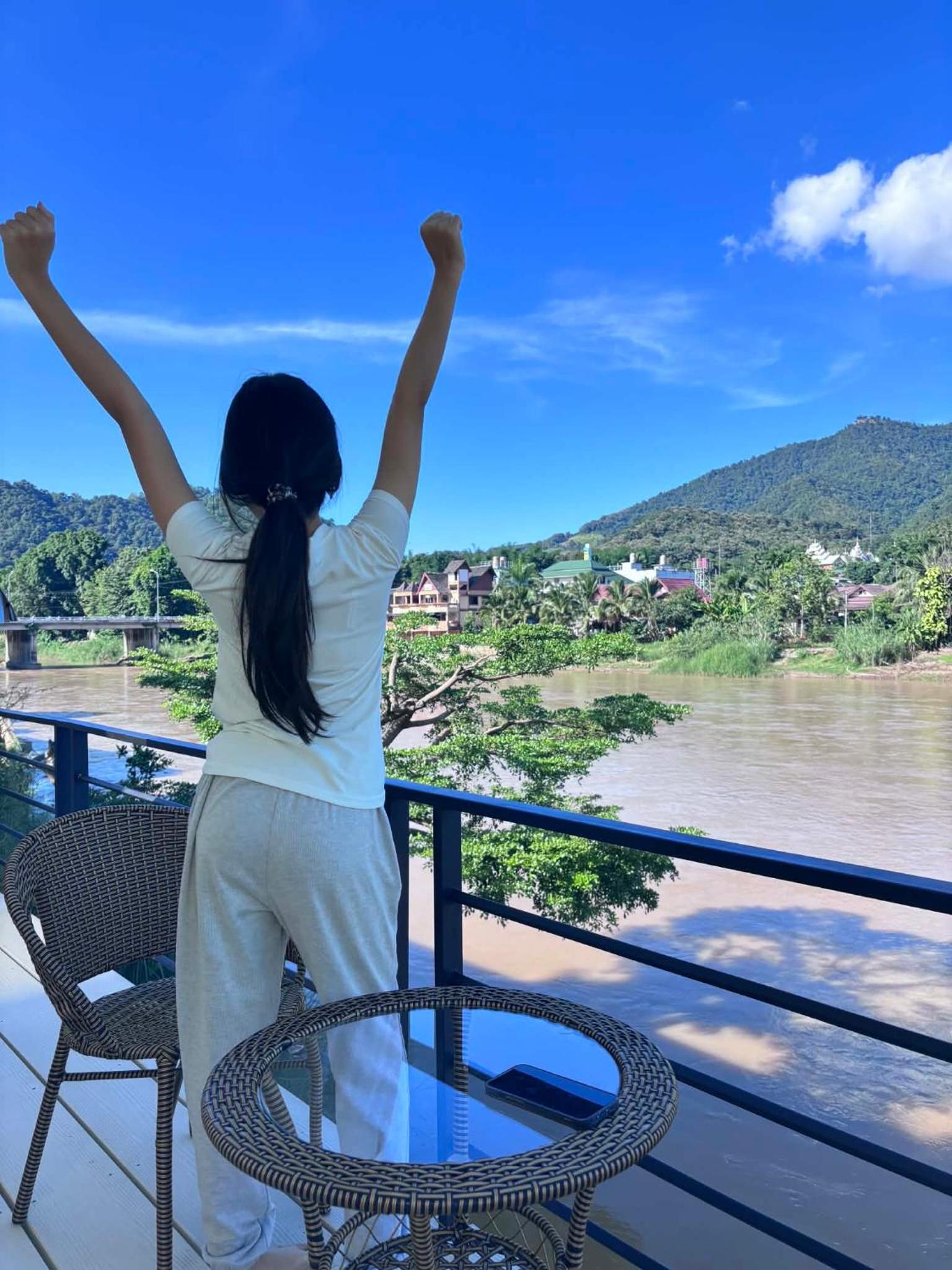ณิชาวิลล่า ริเวอร์ฟร้อนท์ บ้านท่าตอน Nicha Villa Riverfront BanThaton