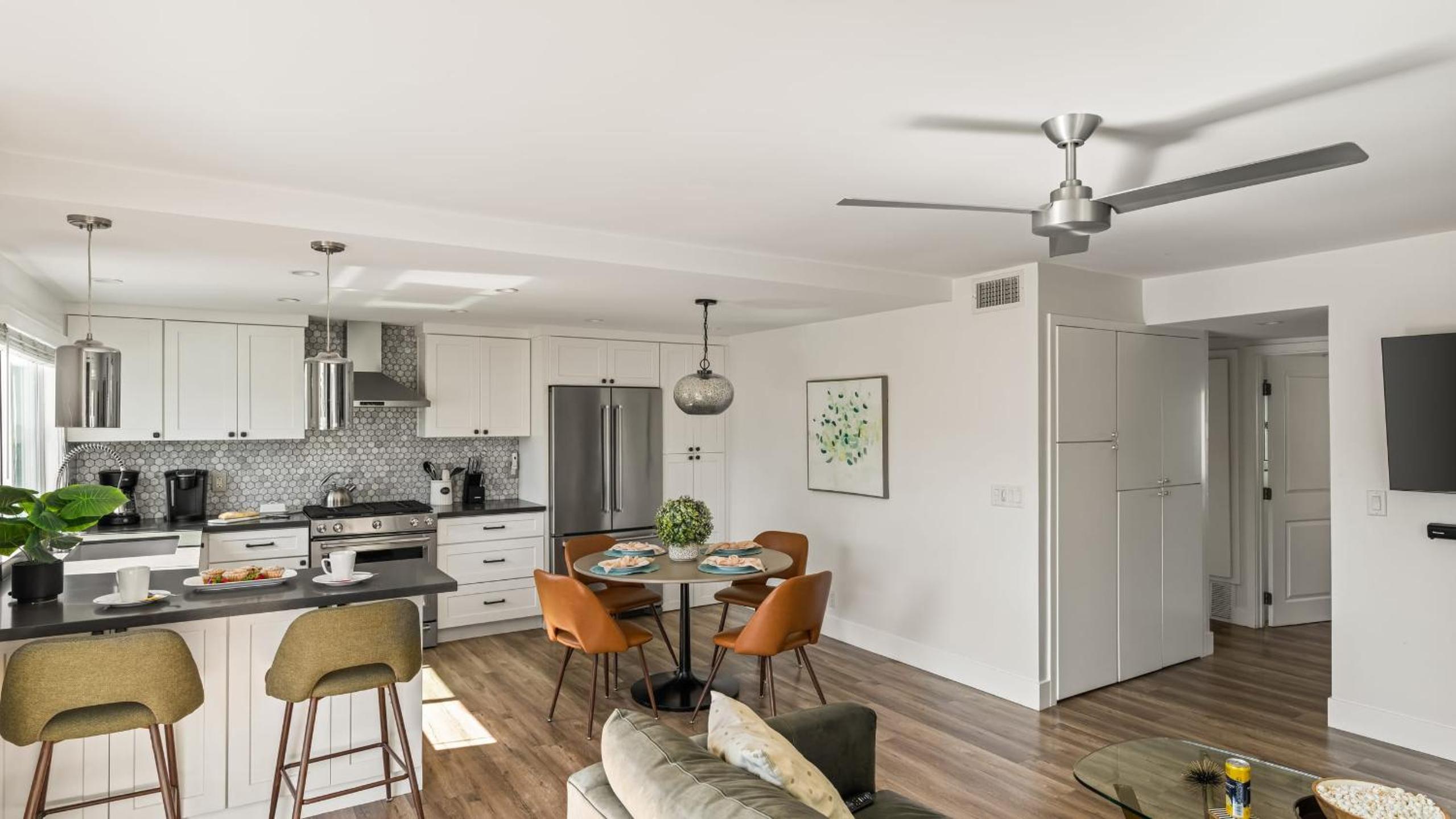 3 Condos Steps to Beach Rooftop Patio Trestles Trailhead Trio by AvantStay