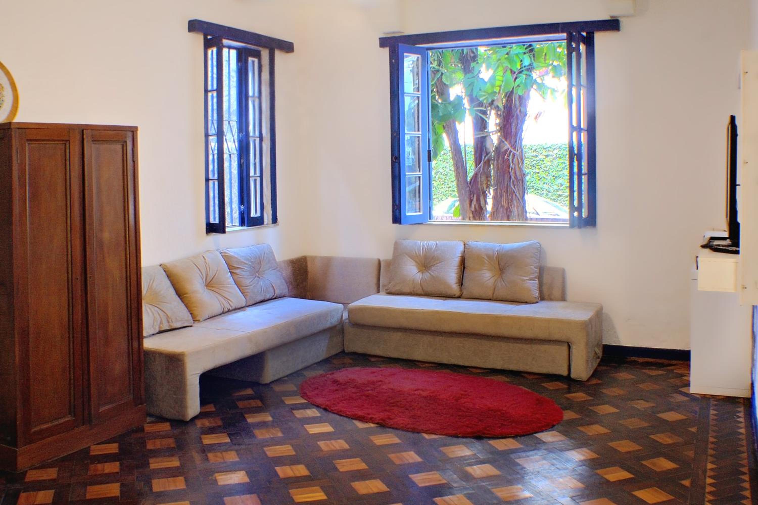 Farfalla Guest House