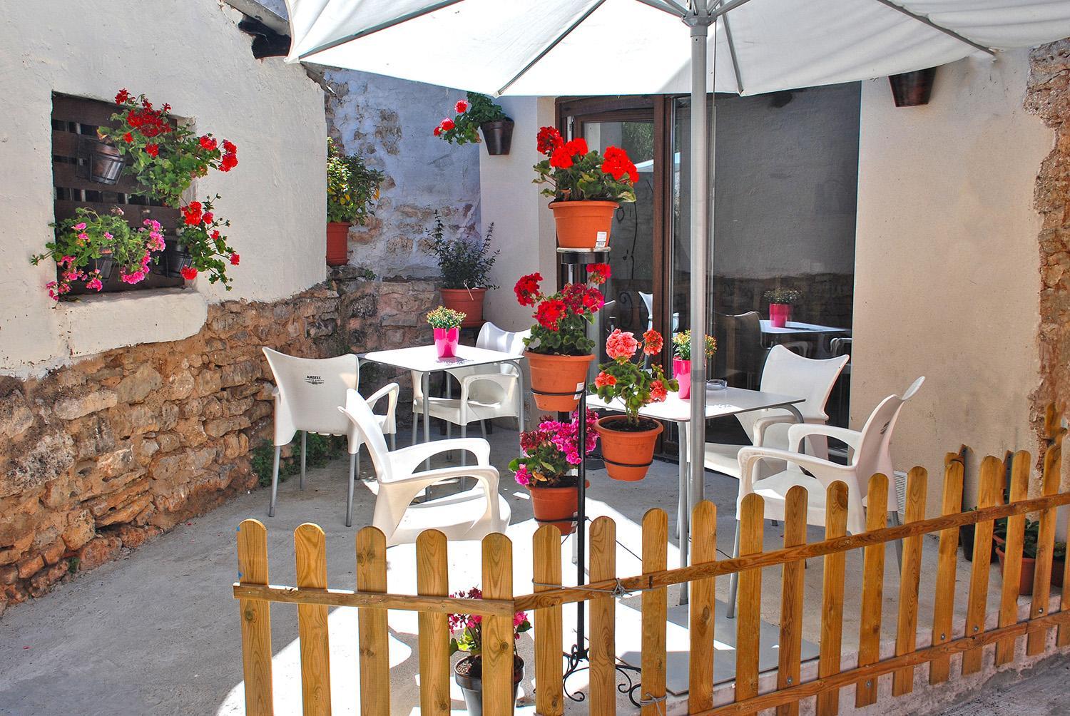 Hostal-Bar Restaurante "La Fuente"