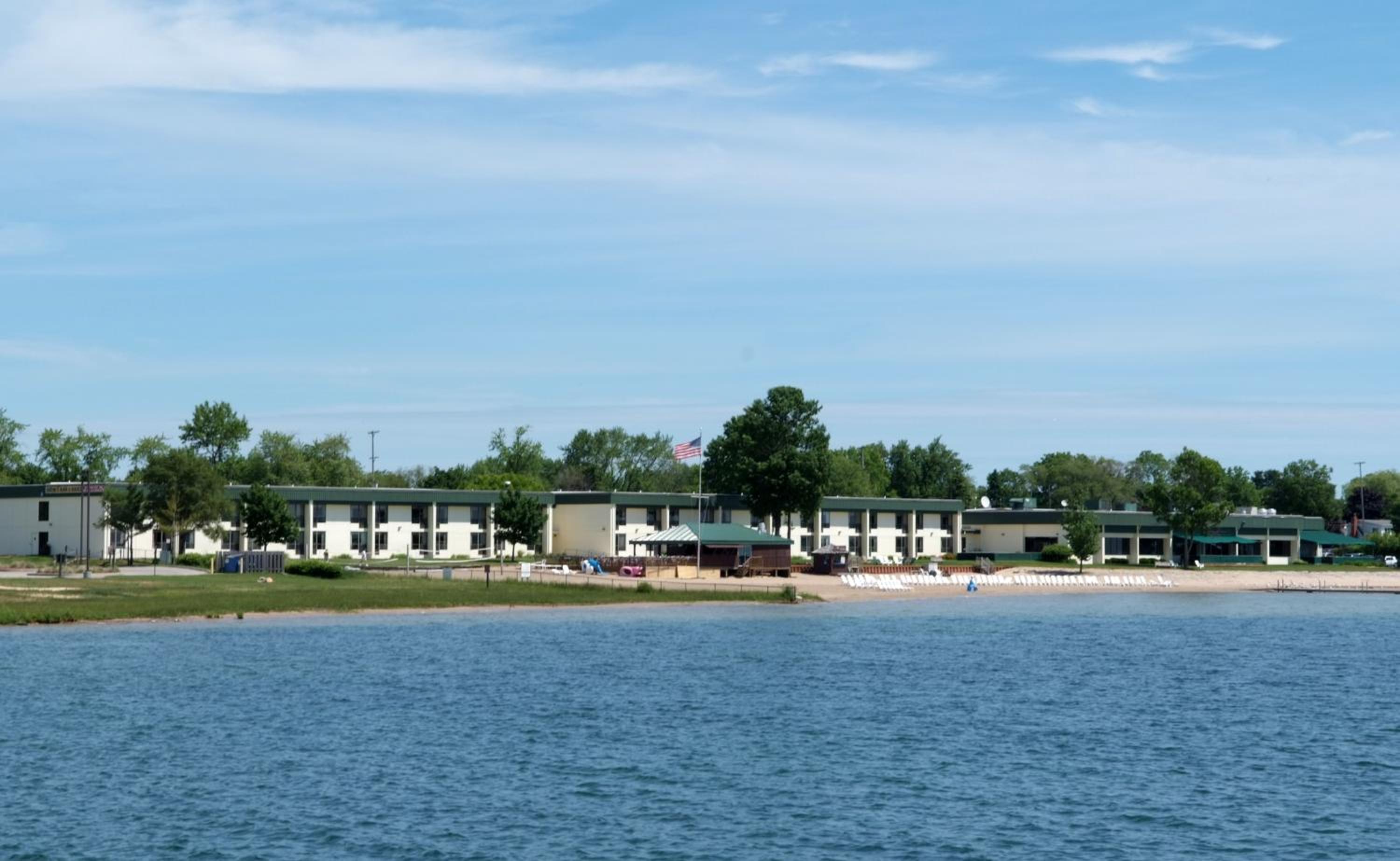 Tawas Bay Beach Resort & Conference Center