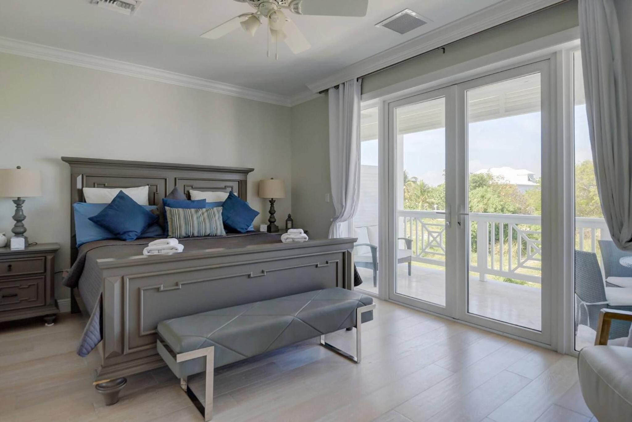 Bahamas Dream - Beach Luxury Vacation