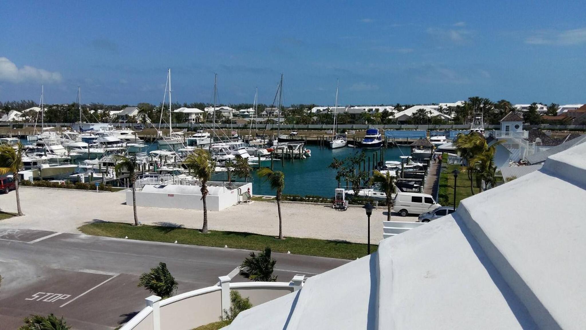 Bahamas Dream - Beach Luxury Vacation