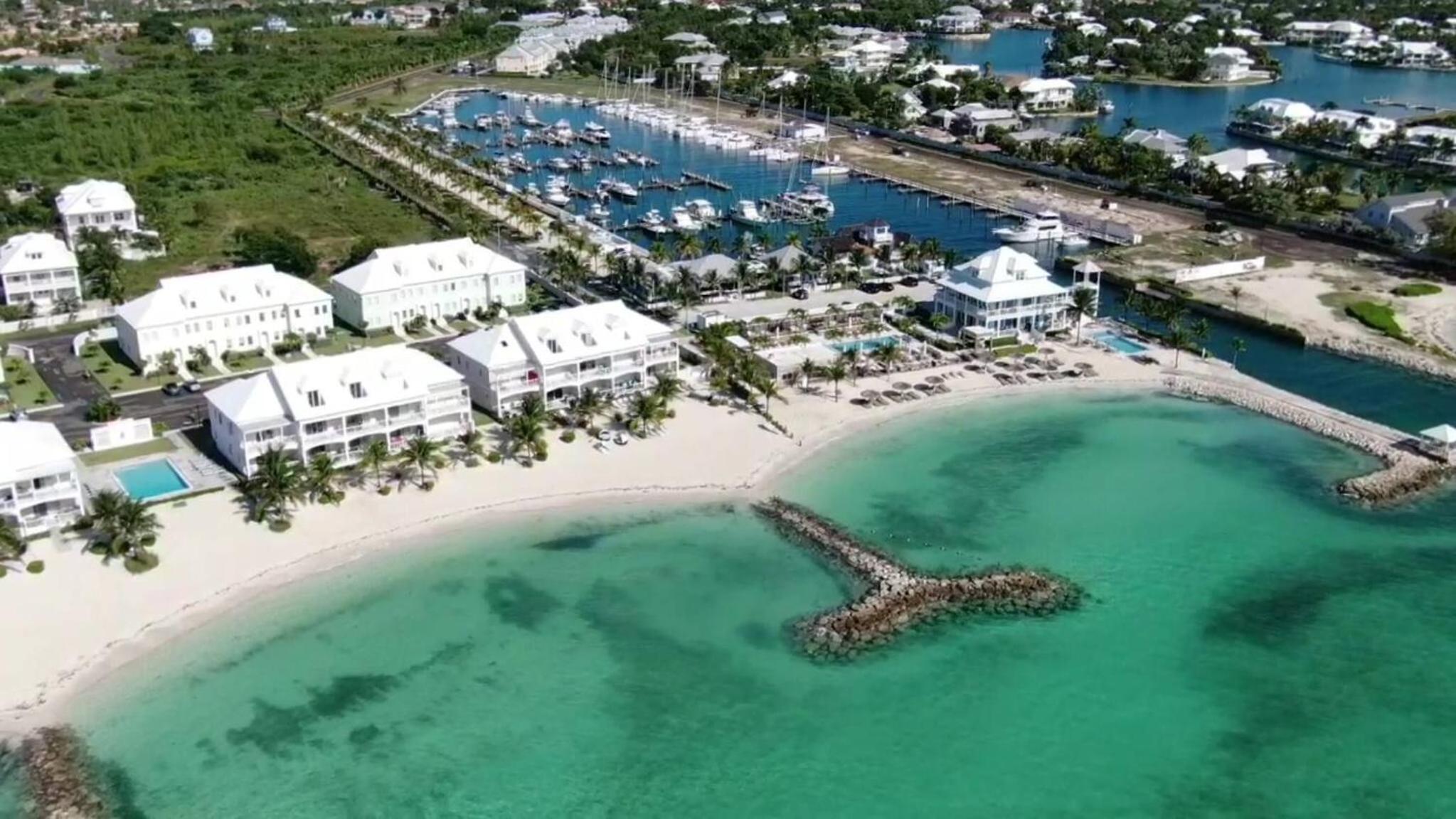 Bahamas Dream - Beach Luxury Vacation