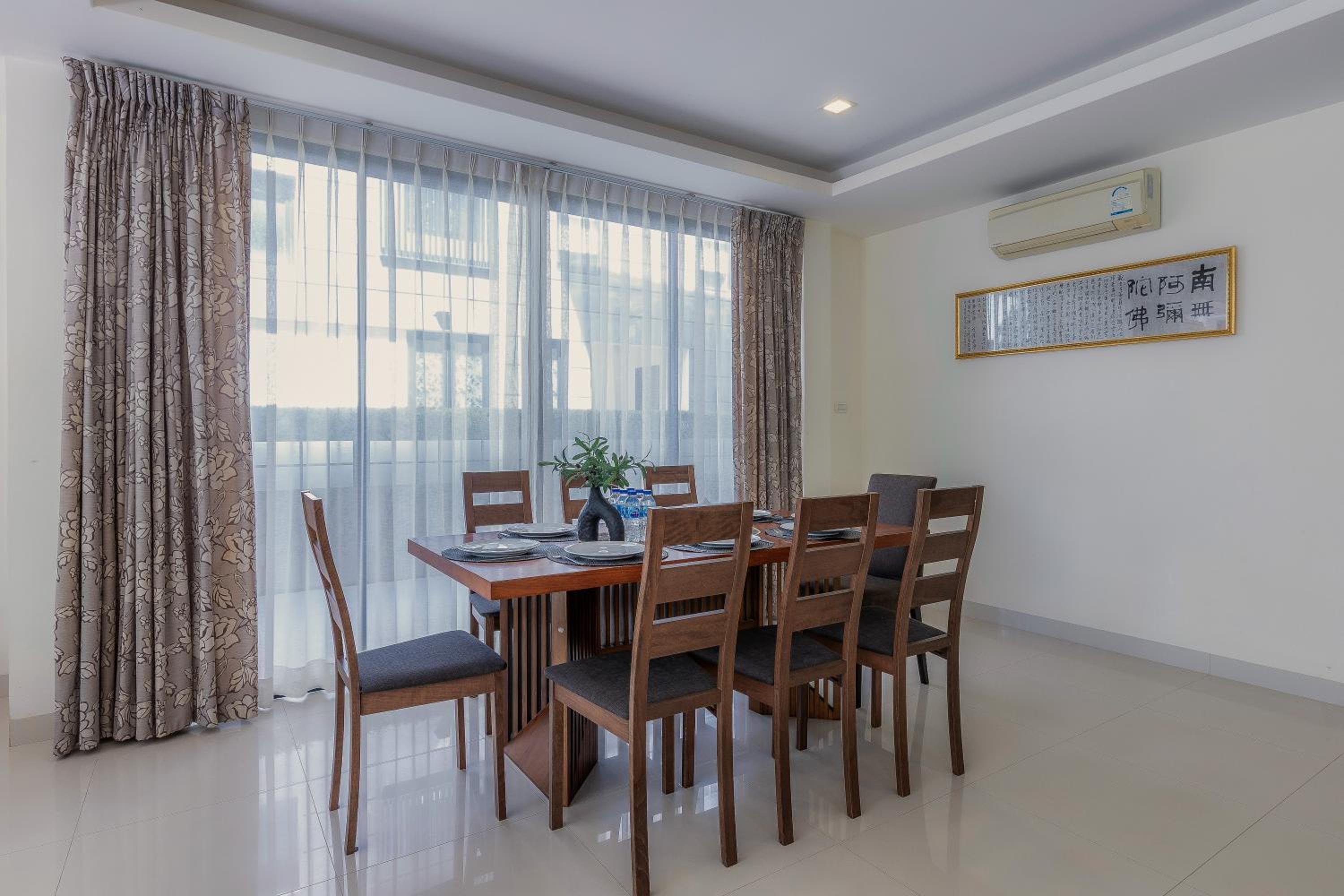 Laguna Parkside by Triple8 Asia