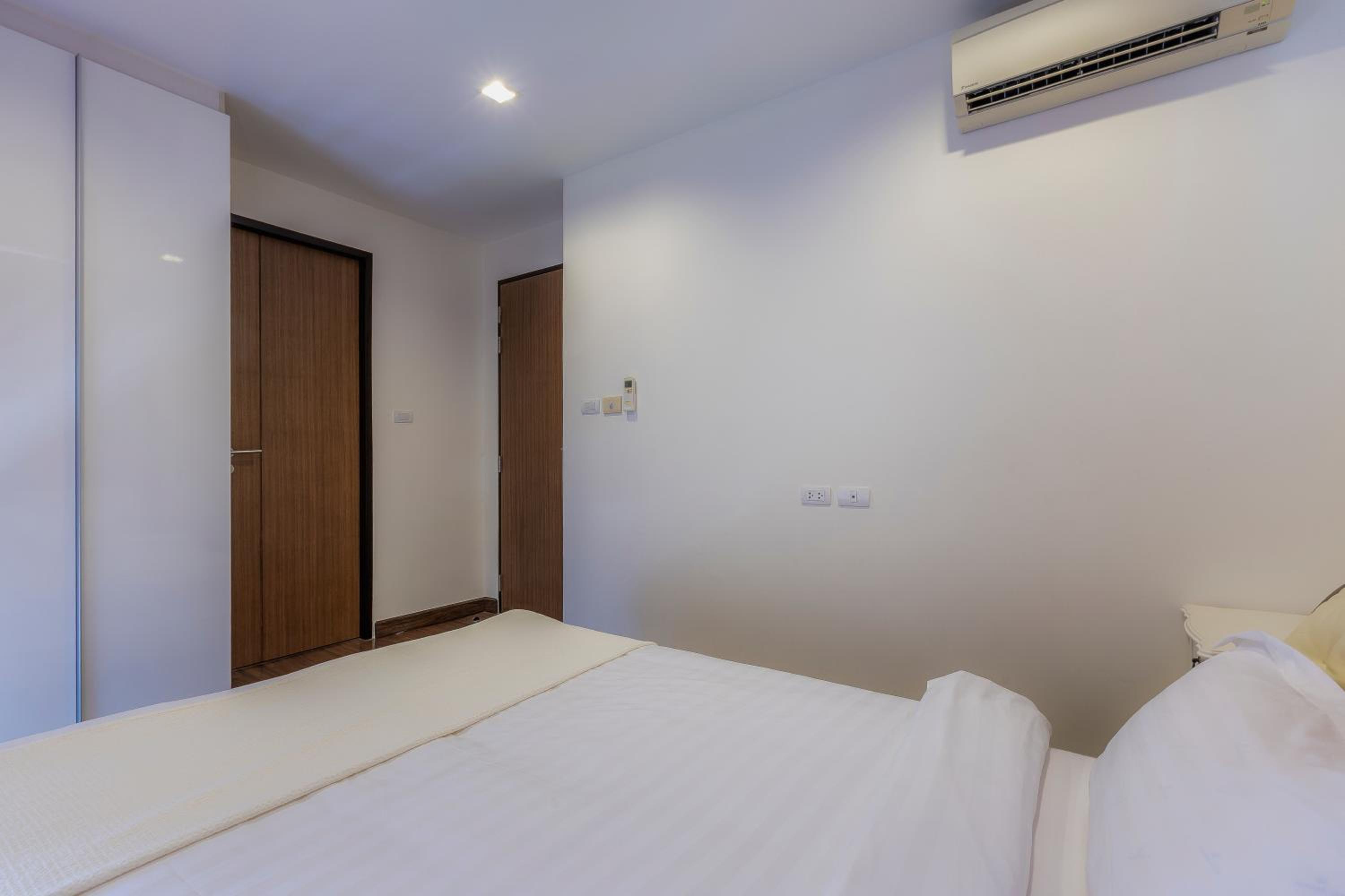 Laguna Parkside by Triple8 Asia