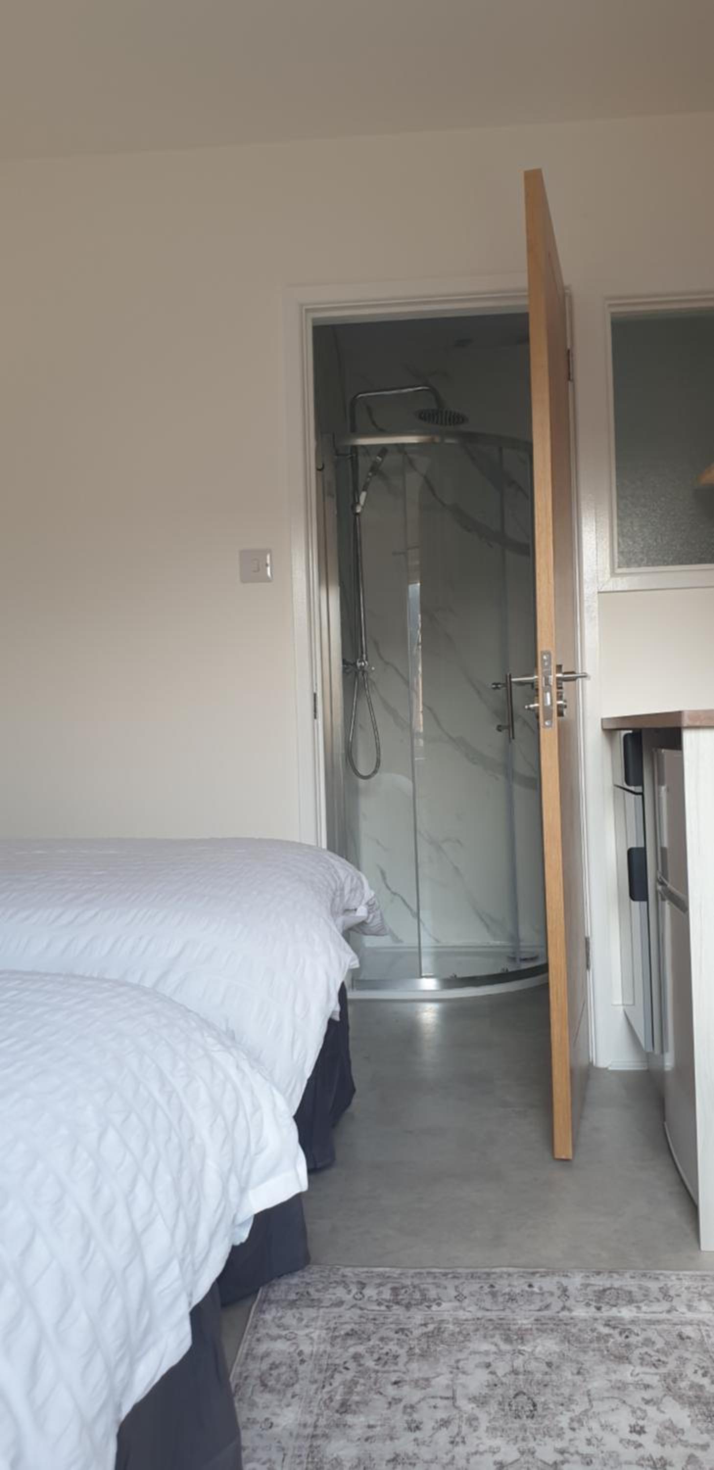 Station Stay Ensuites in Central Portslade