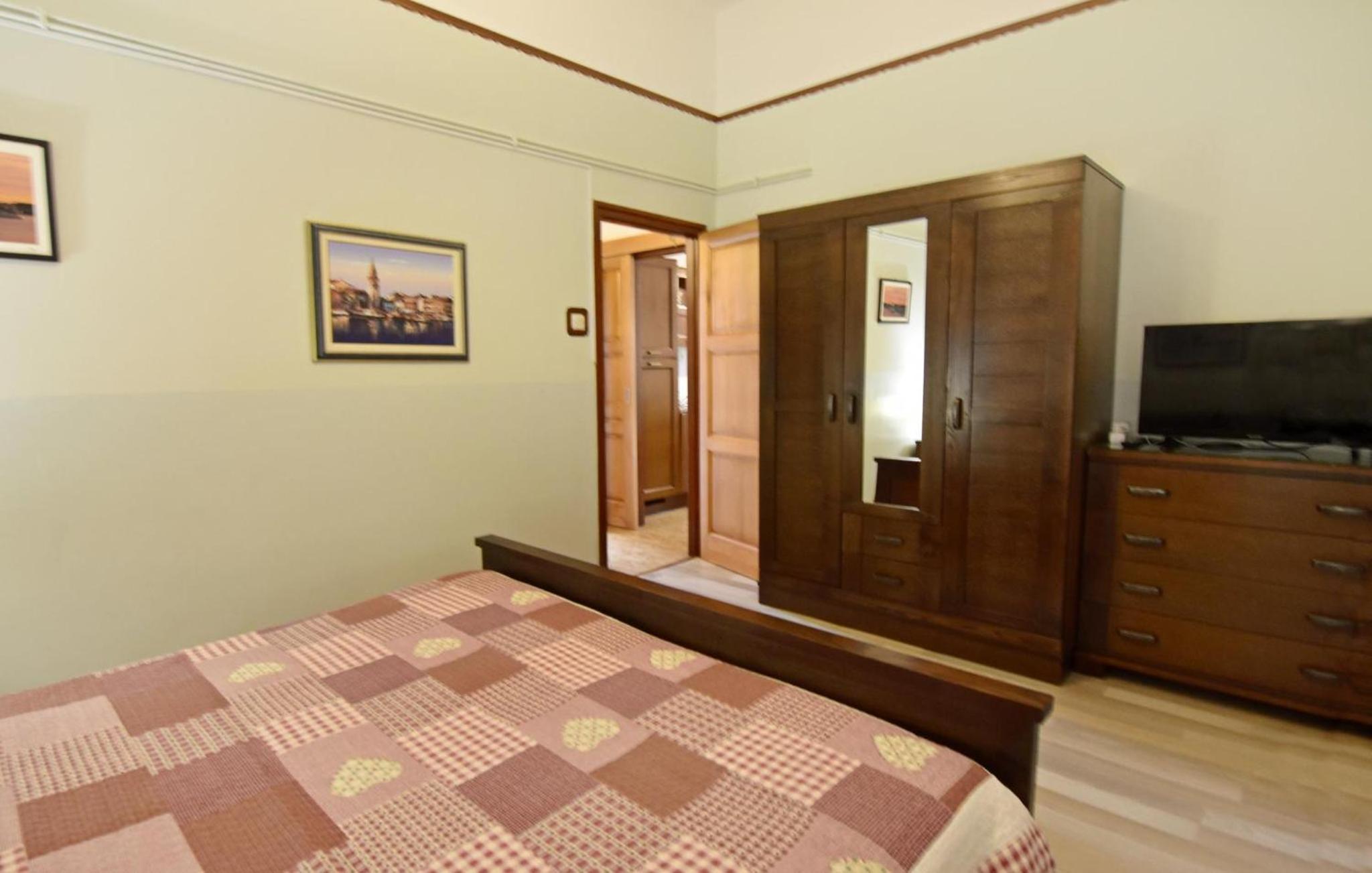 Holiday home with garden and BBQ in Umag