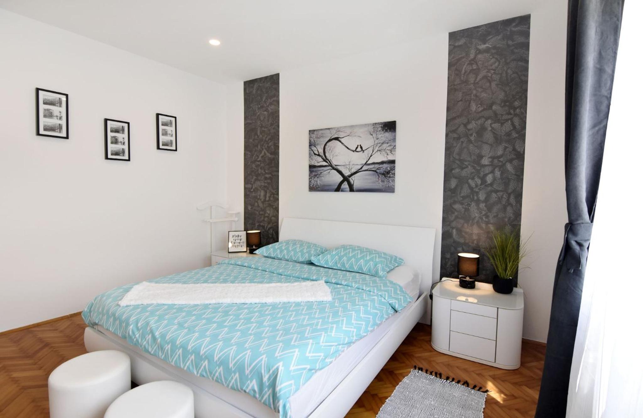 Spacious apartment in Umag with garden