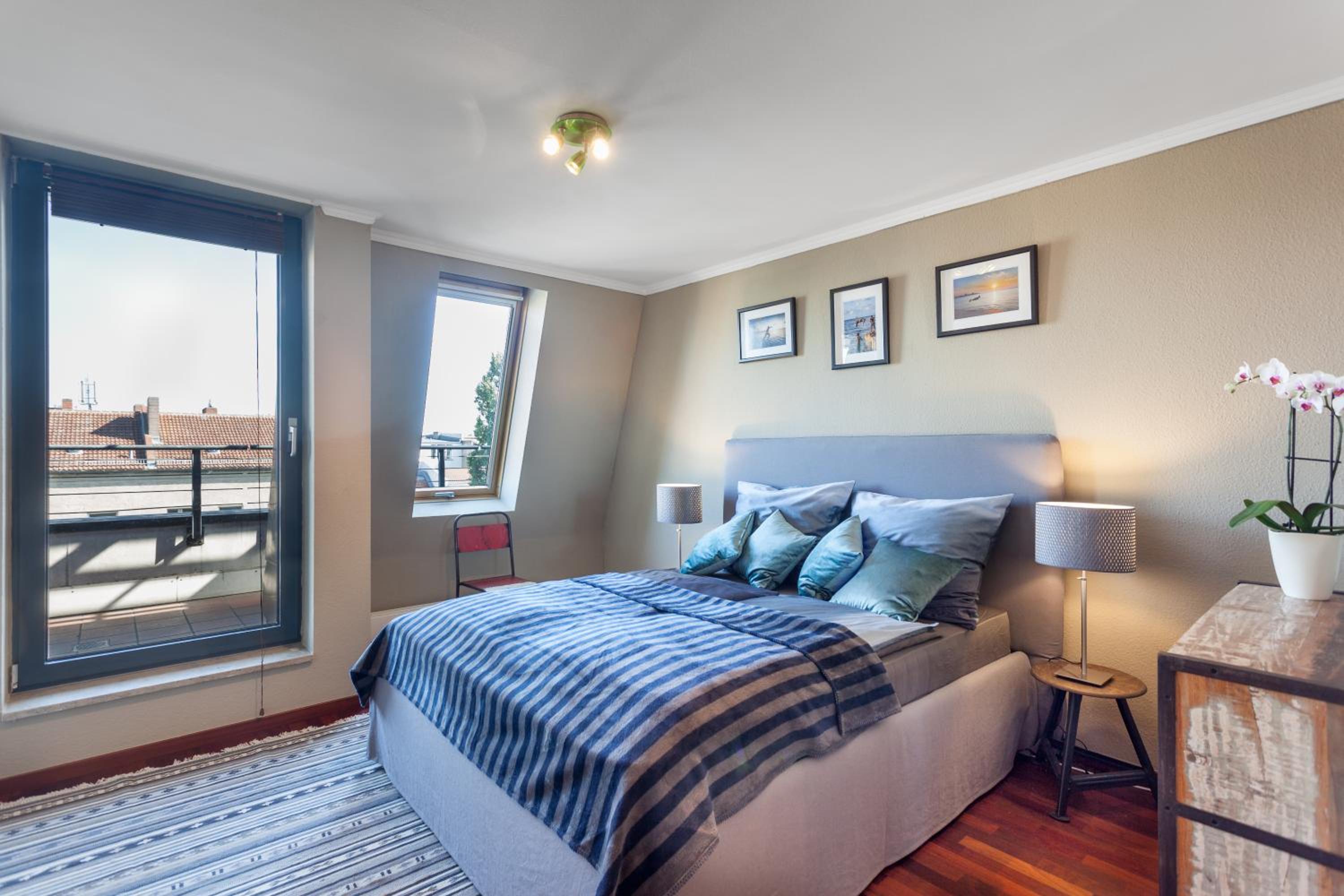 The Danziger, 2 unique roof top units in PrenzlauerBerg, group & family friendly, from 2 up to 7 Guests