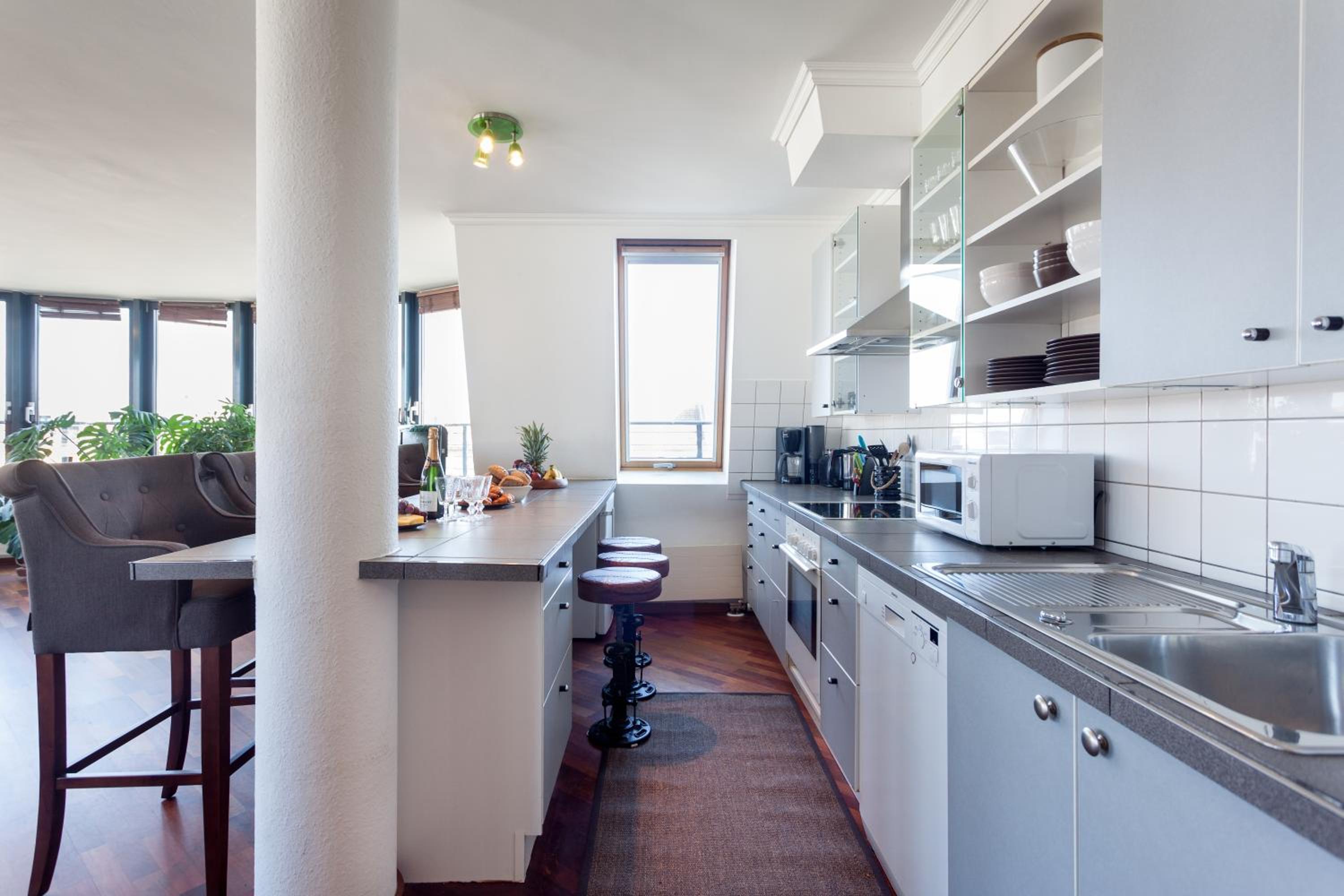 The Danziger, 2 unique roof top units in PrenzlauerBerg, group & family friendly, from 2 up to 7 Guests