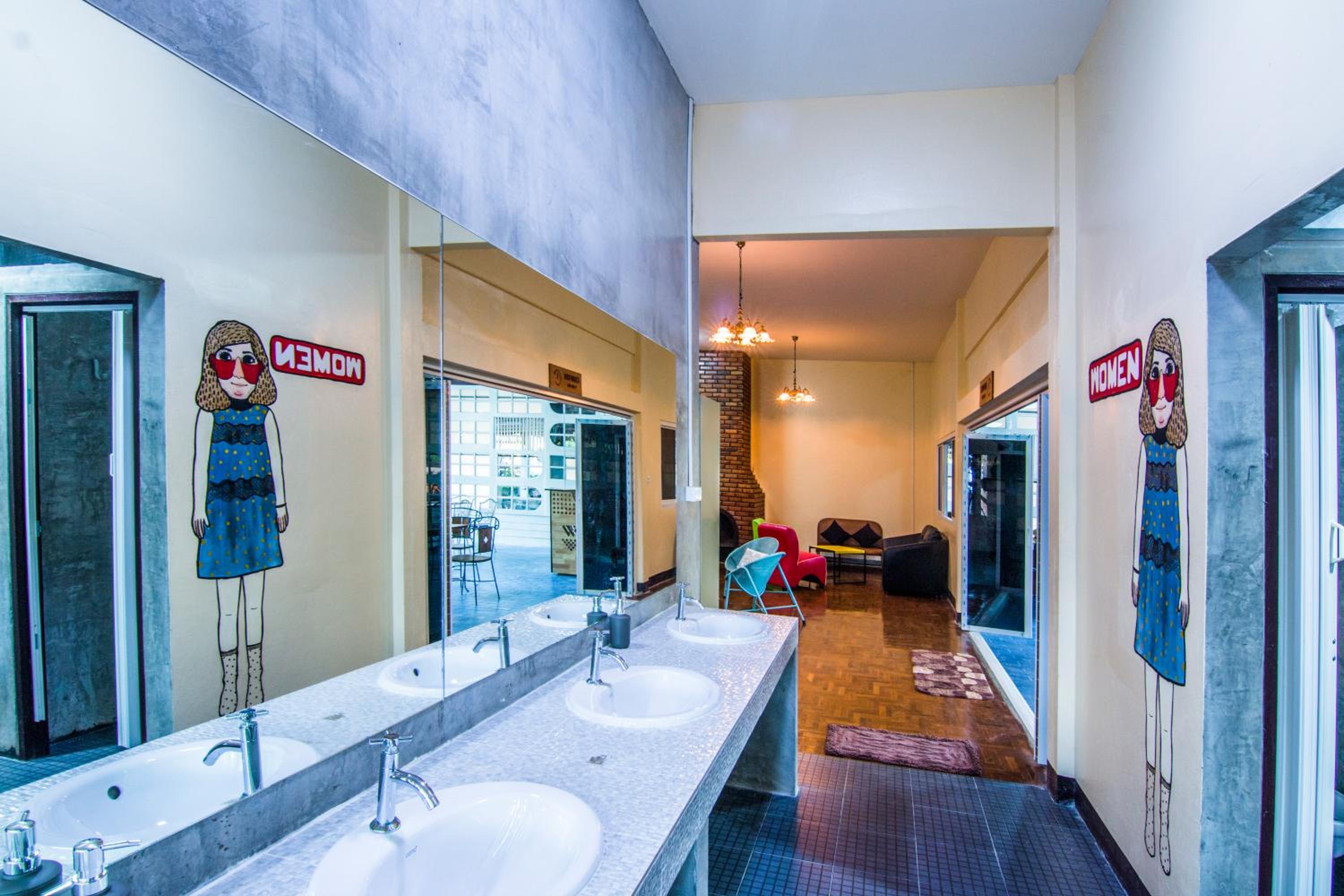 Wanida Hostel