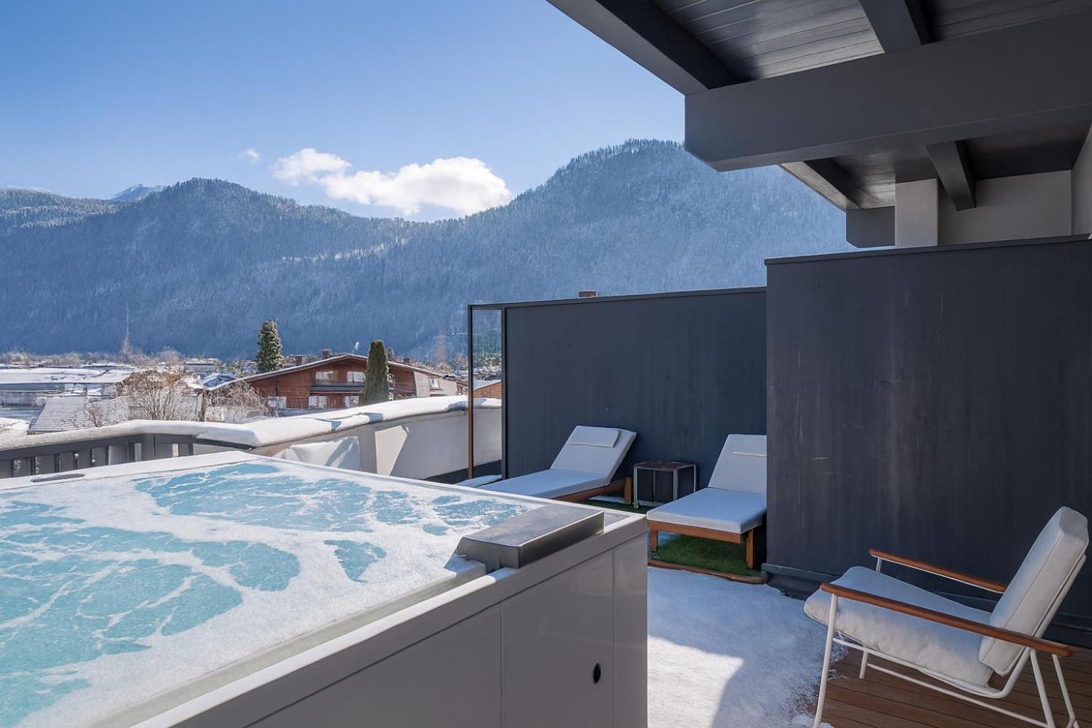 PENTHOUSE N`4 - by AlpenLuxus Collection