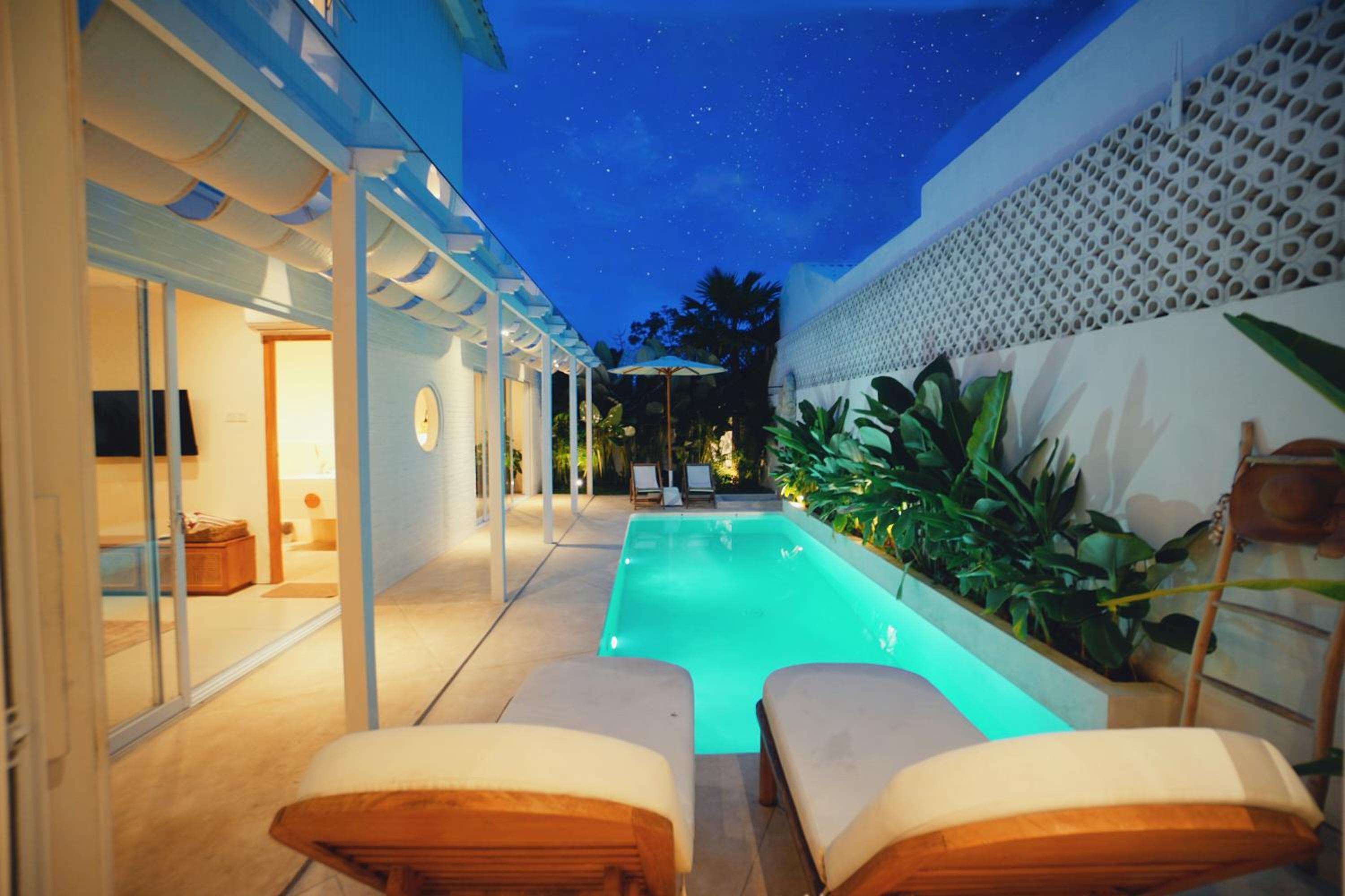 Neuf Villa 3BR Private Pool Near Melasti Beach