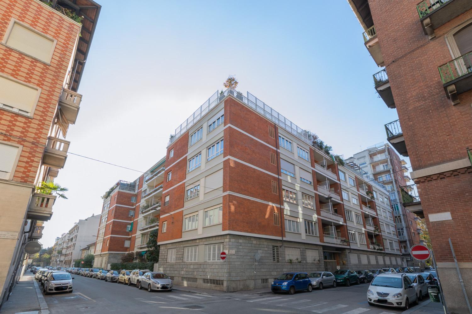 The Billiards Flat by Wonderful Italy