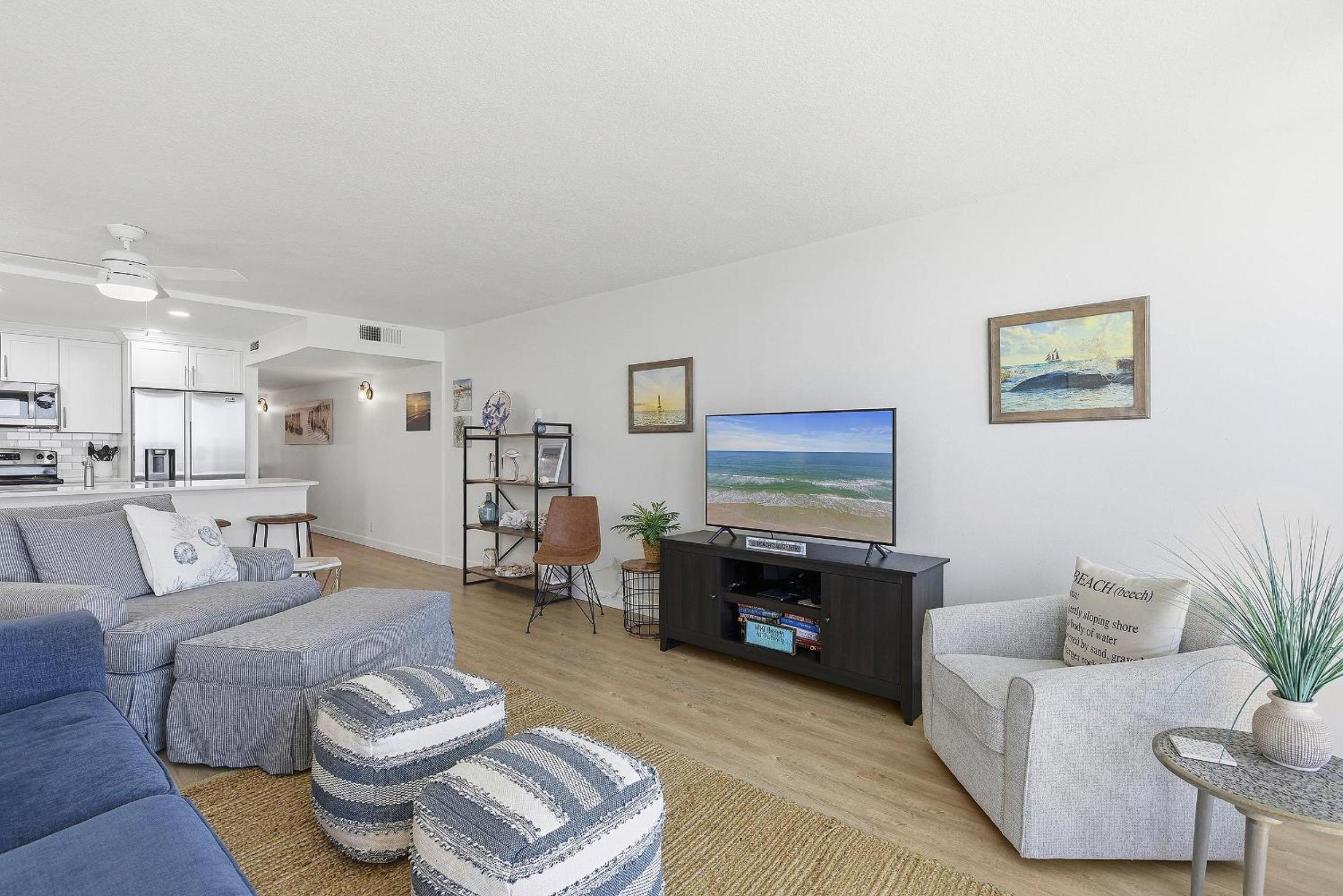 Smyrna Beach Club 815B