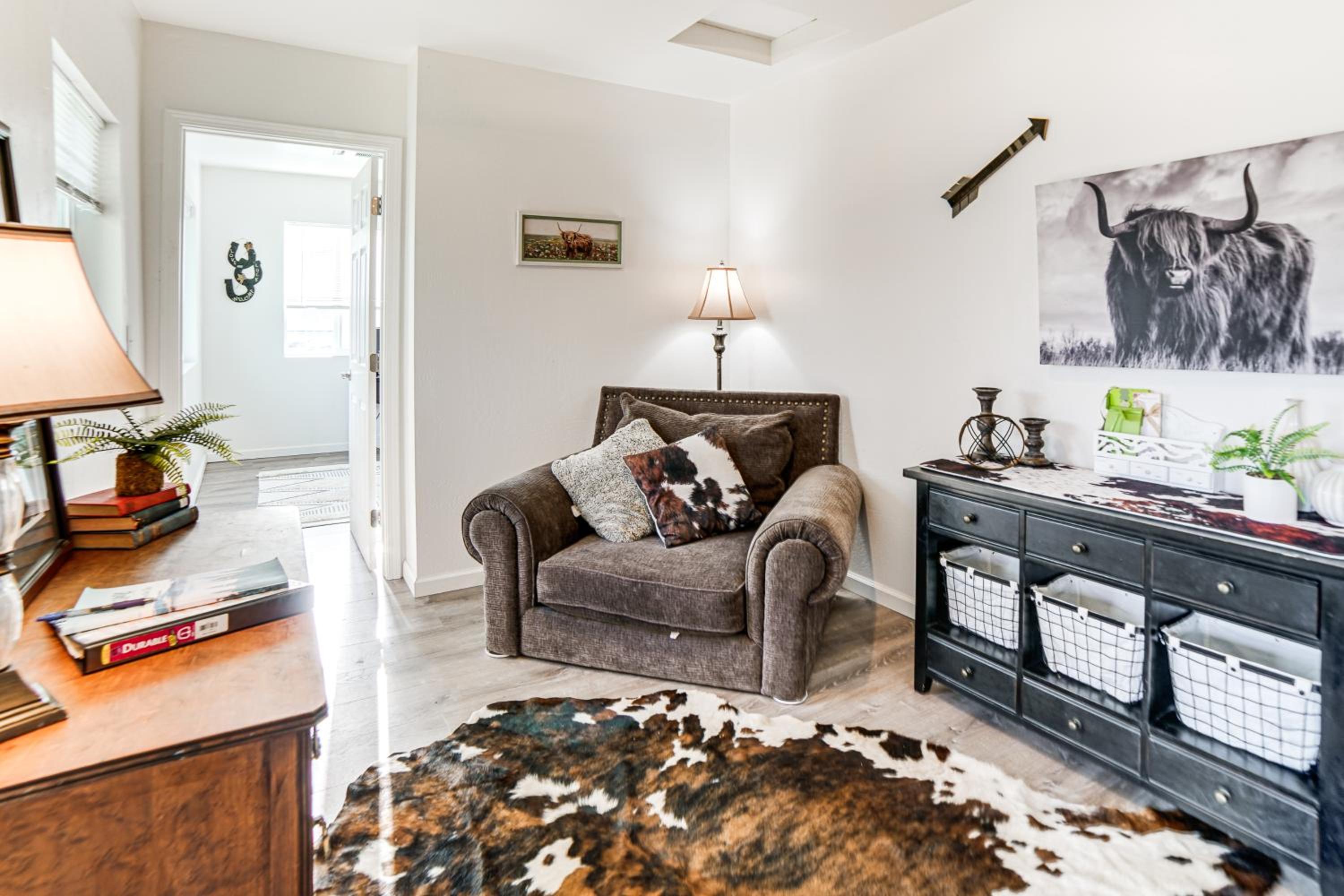 2 Mi to Clear Lake Pet-Friendly Lakeport Retreat!
