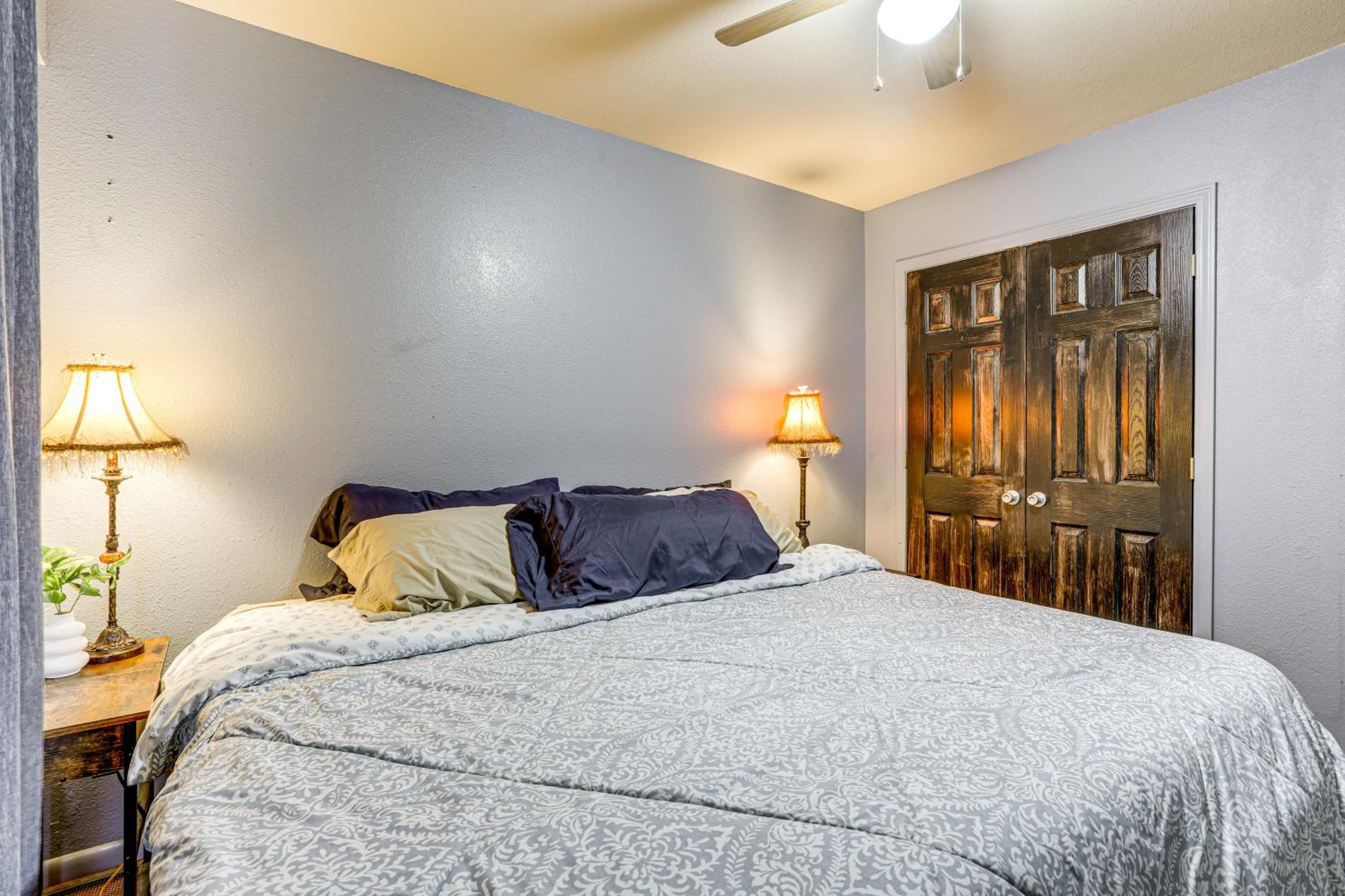Near Universities Family Condo in McRae!