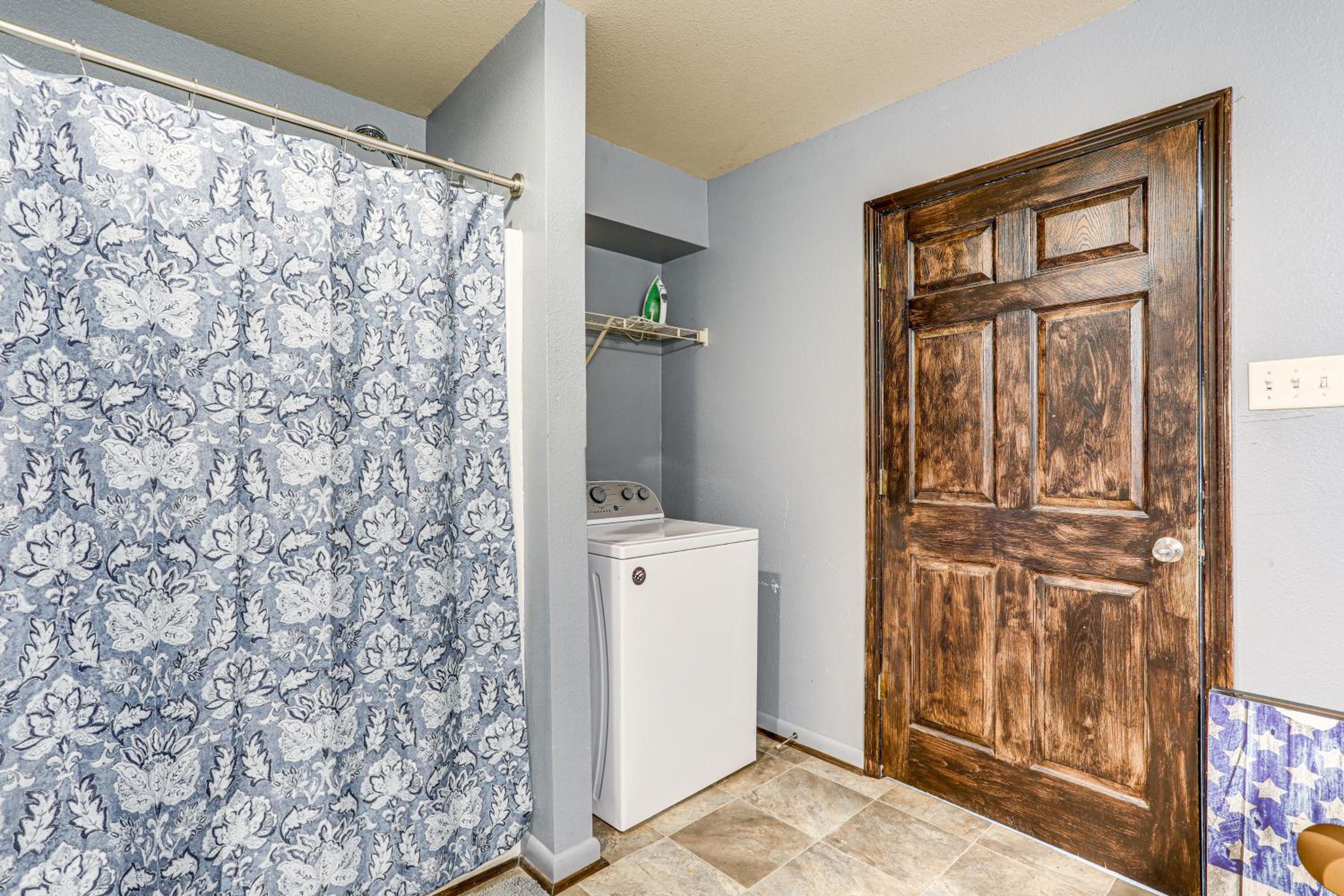 Near Universities Family Condo in McRae!