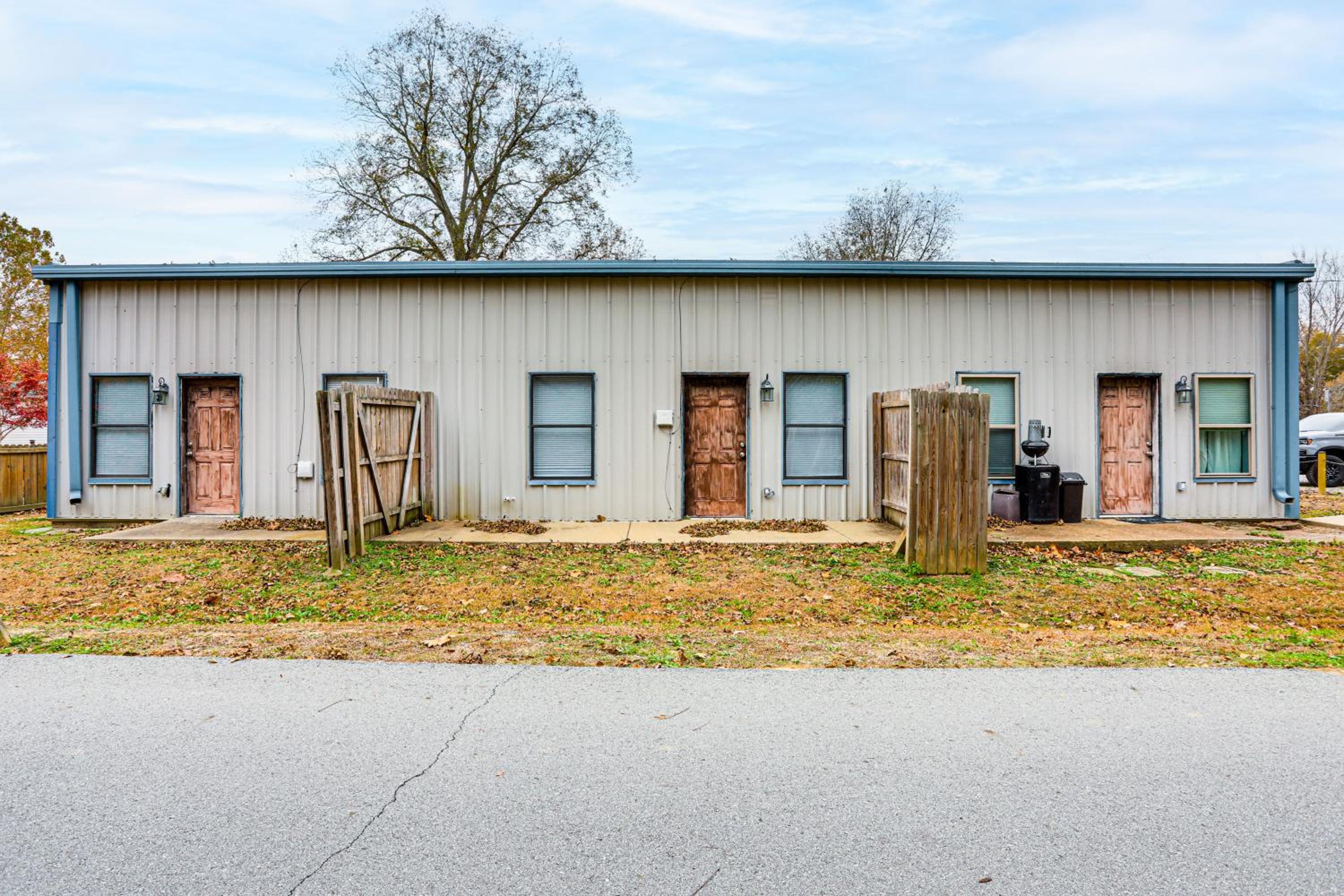 Near Universities Family Condo in McRae!