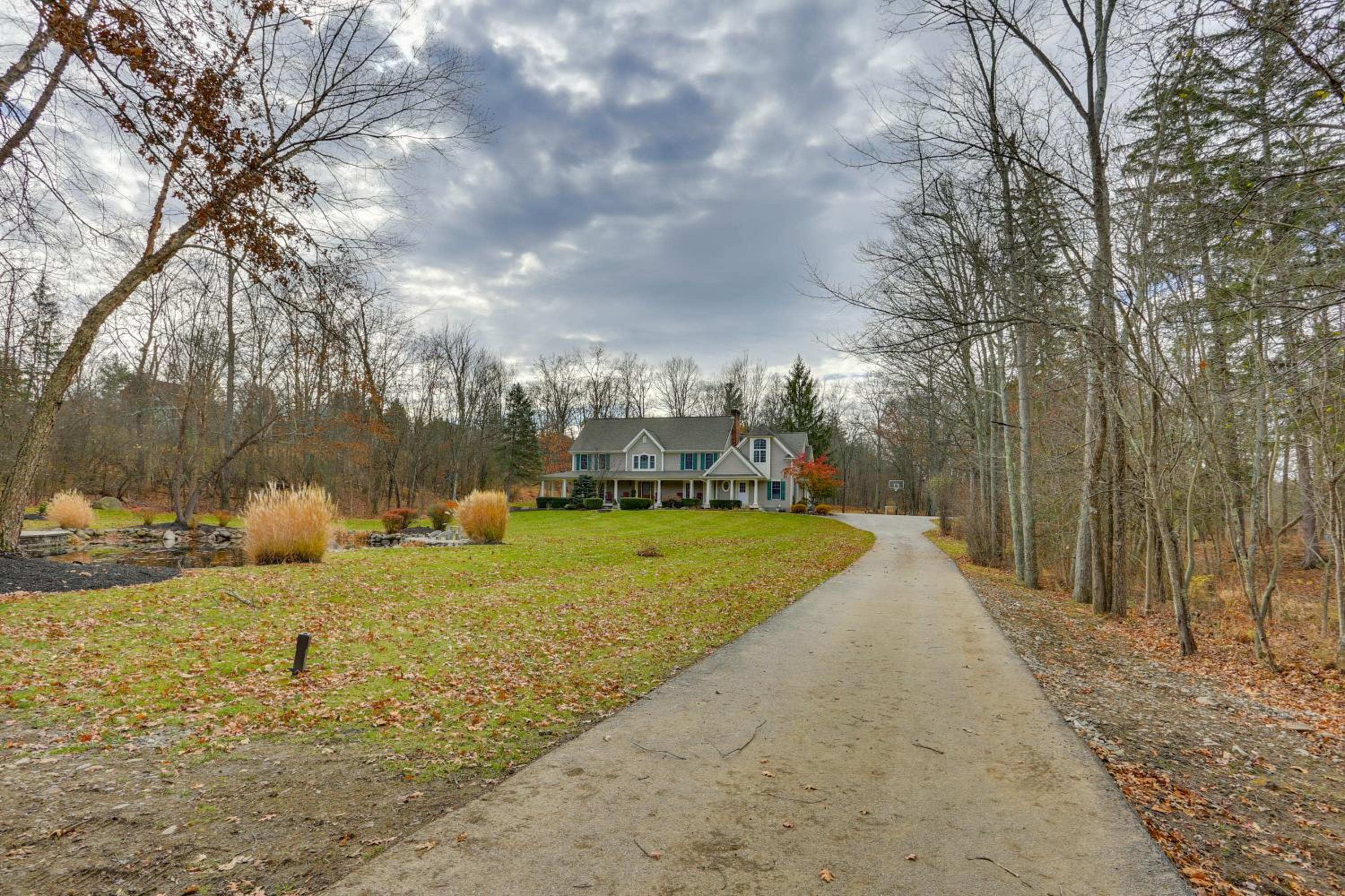 Pond and Gazebo Expansive Hudson Valley Escape!