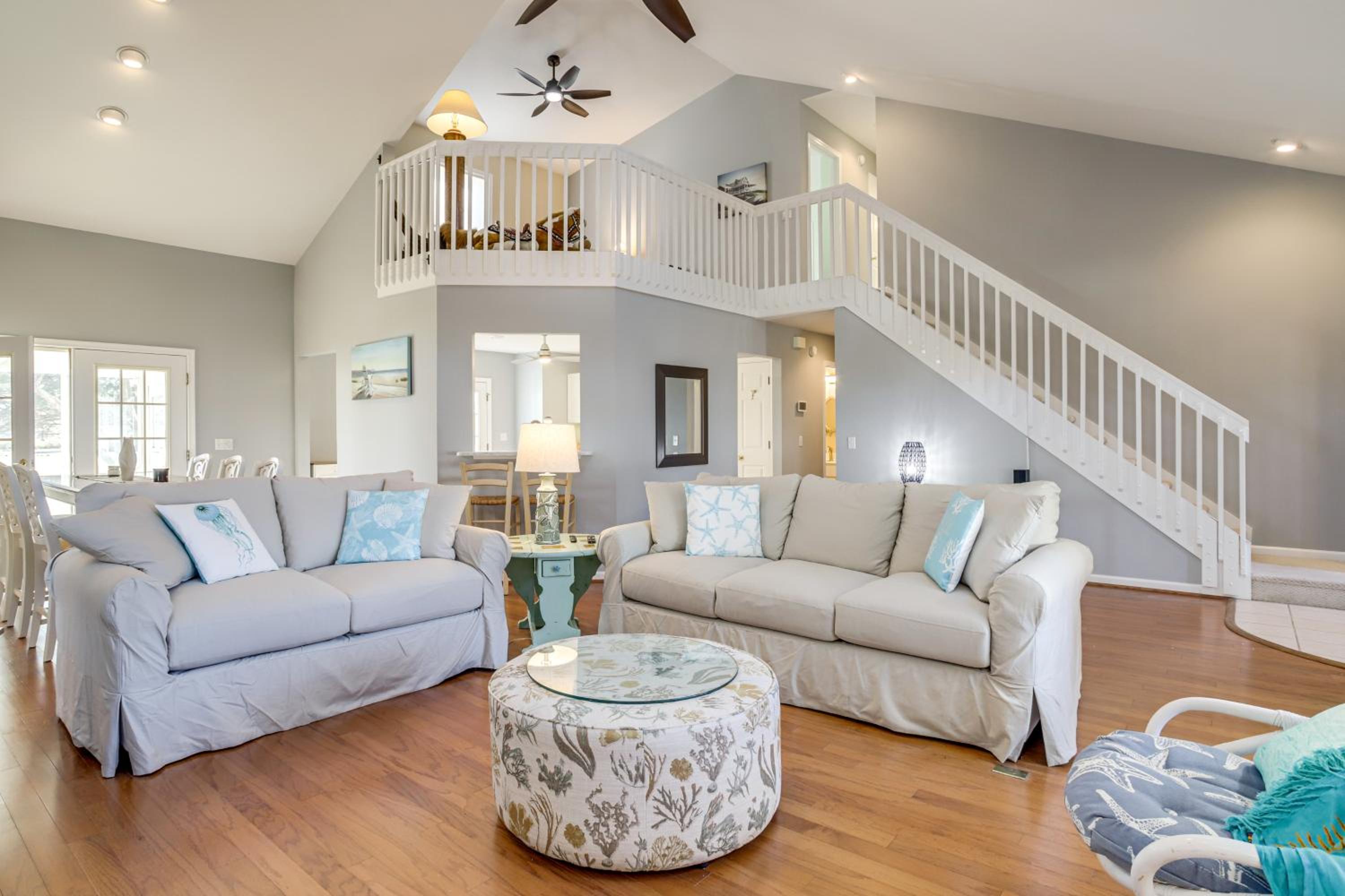 2 Mi to Bethany Beach: Family Retreat w/ Sunroom!