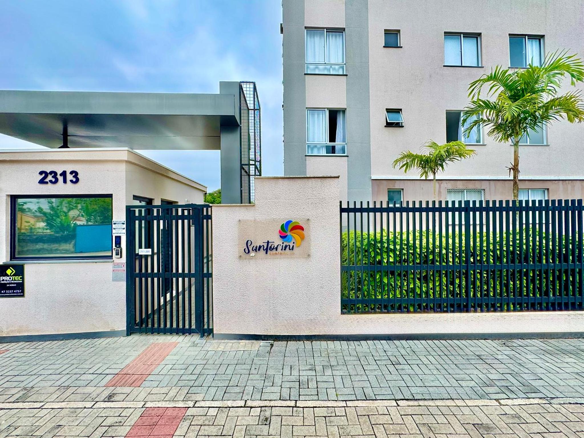Apto Bal Picarras 150M PRAIA com PISICNA, sacada com CHURRASQUEIRA privativa, AR CONDICIONADO Wi Fi, PORTARIA 24h,vaga privativa de GARAGEM