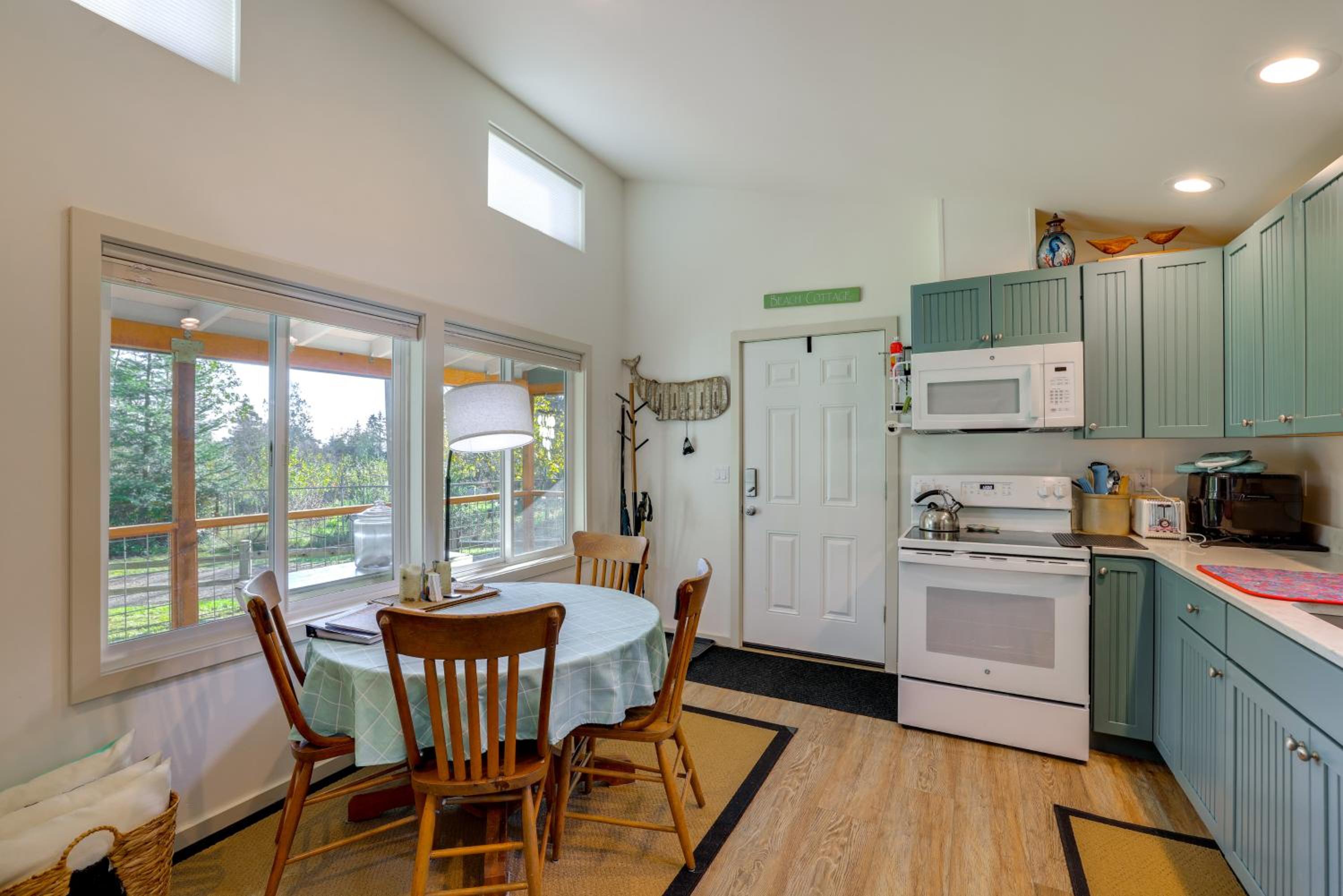 Hike and Relax Fireside Nordland Gem with Deck and Yard