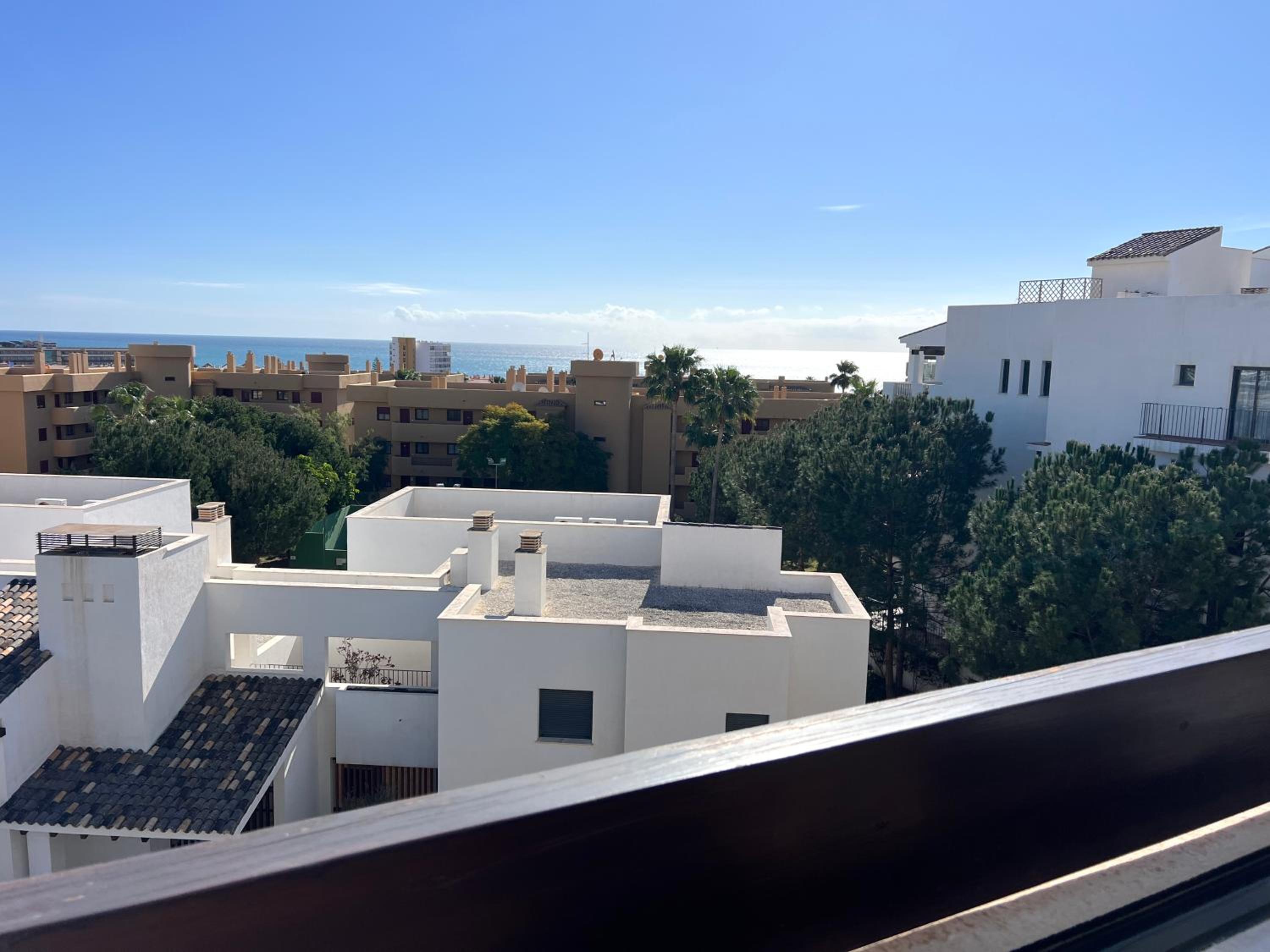 AlaMar Collection - Premium Penthouse, Sea Views, Sunny Terrace & Pool