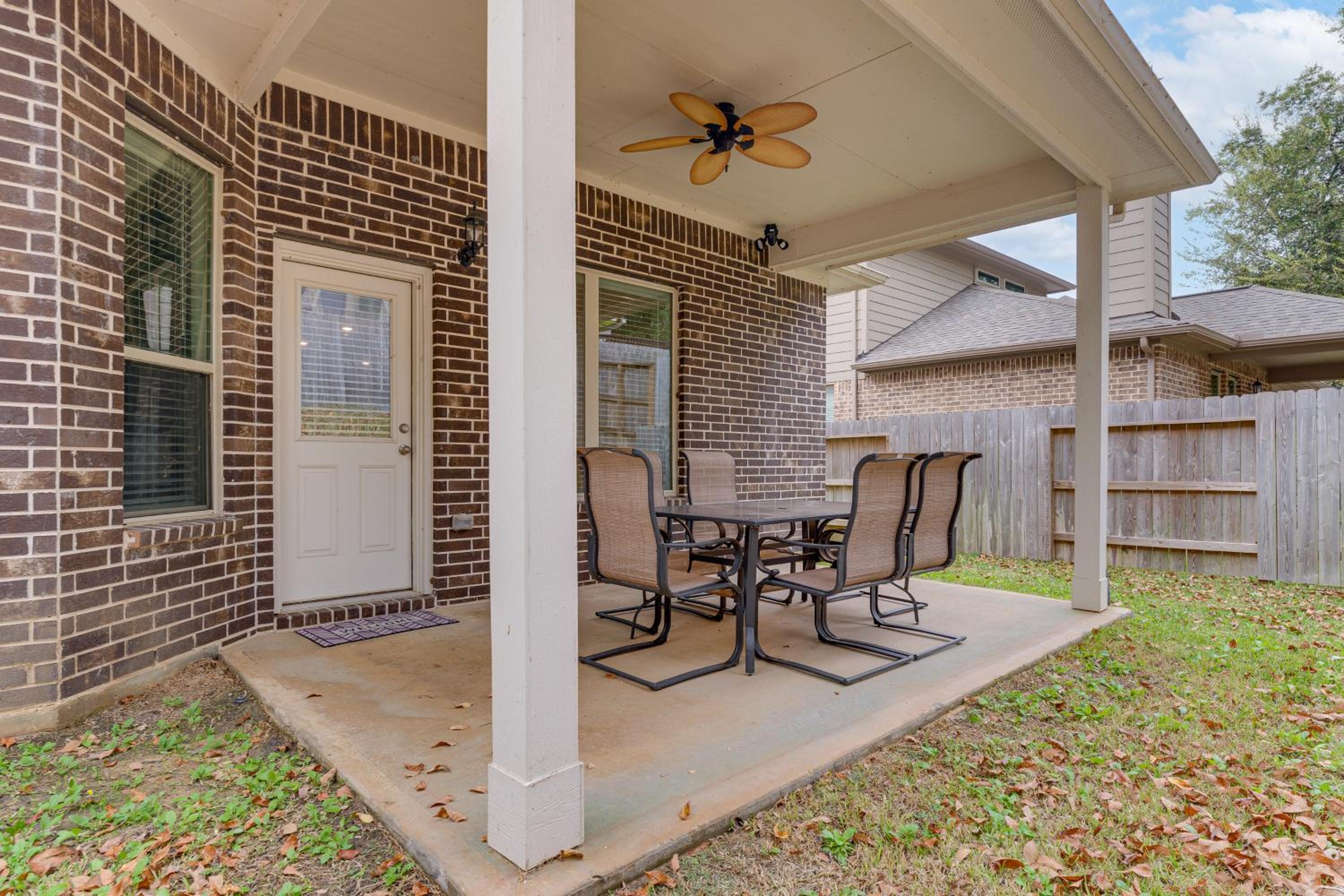 Lake Conroe Home with Resort-Style Perks and Patio