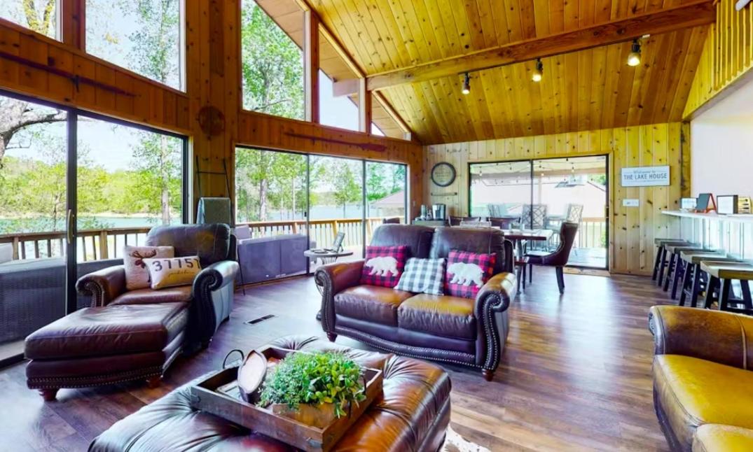 Norris Lake Cabin | Dock + Kayaks + Games