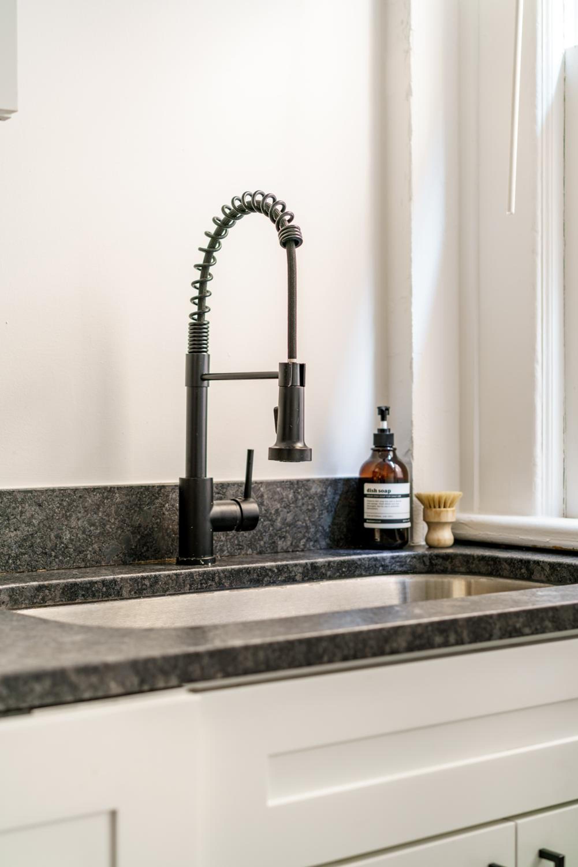 Jungle House Boutique Residences - Downtown Columbus & Short North