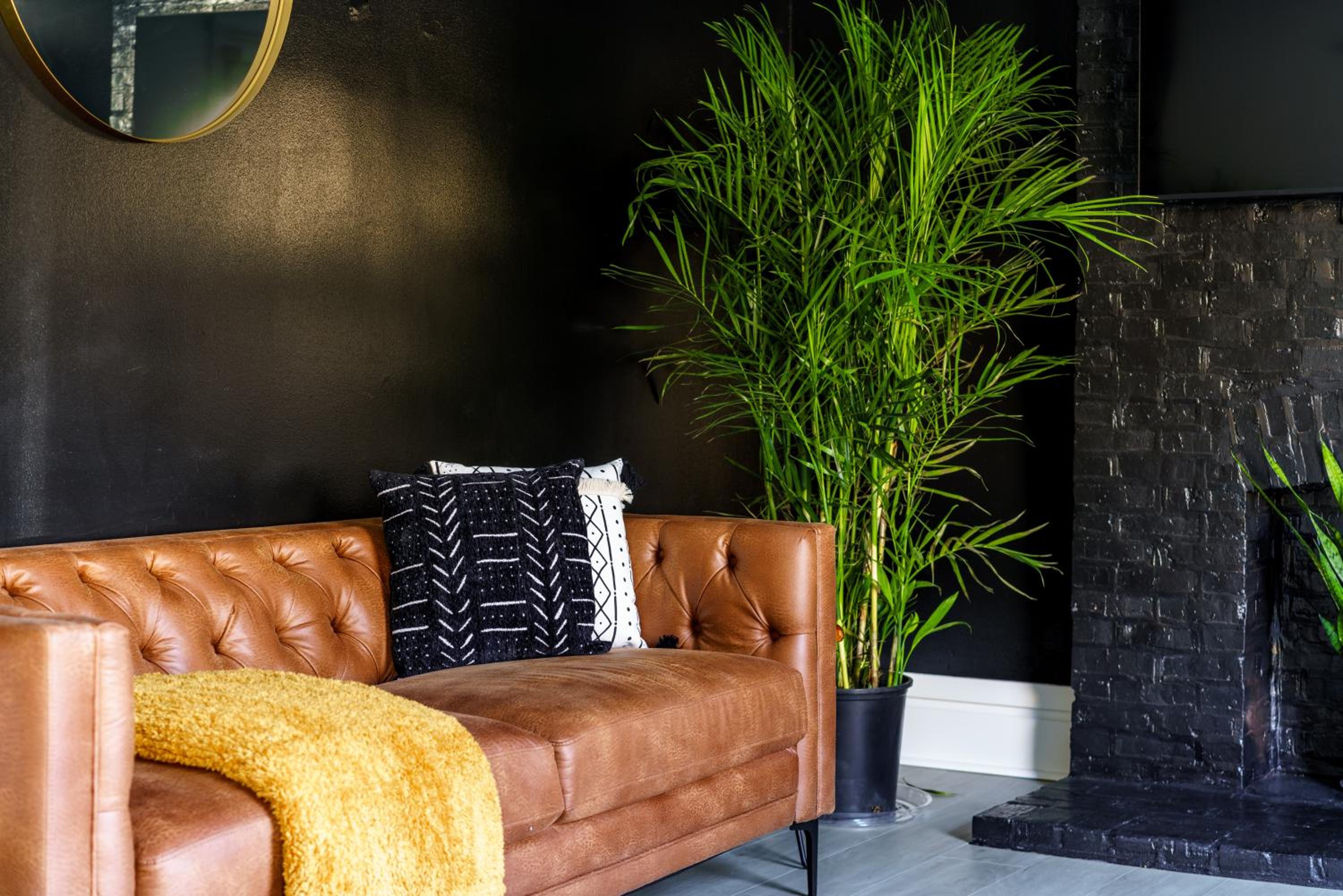 Jungle House Boutique Residences - Downtown Columbus & Short North