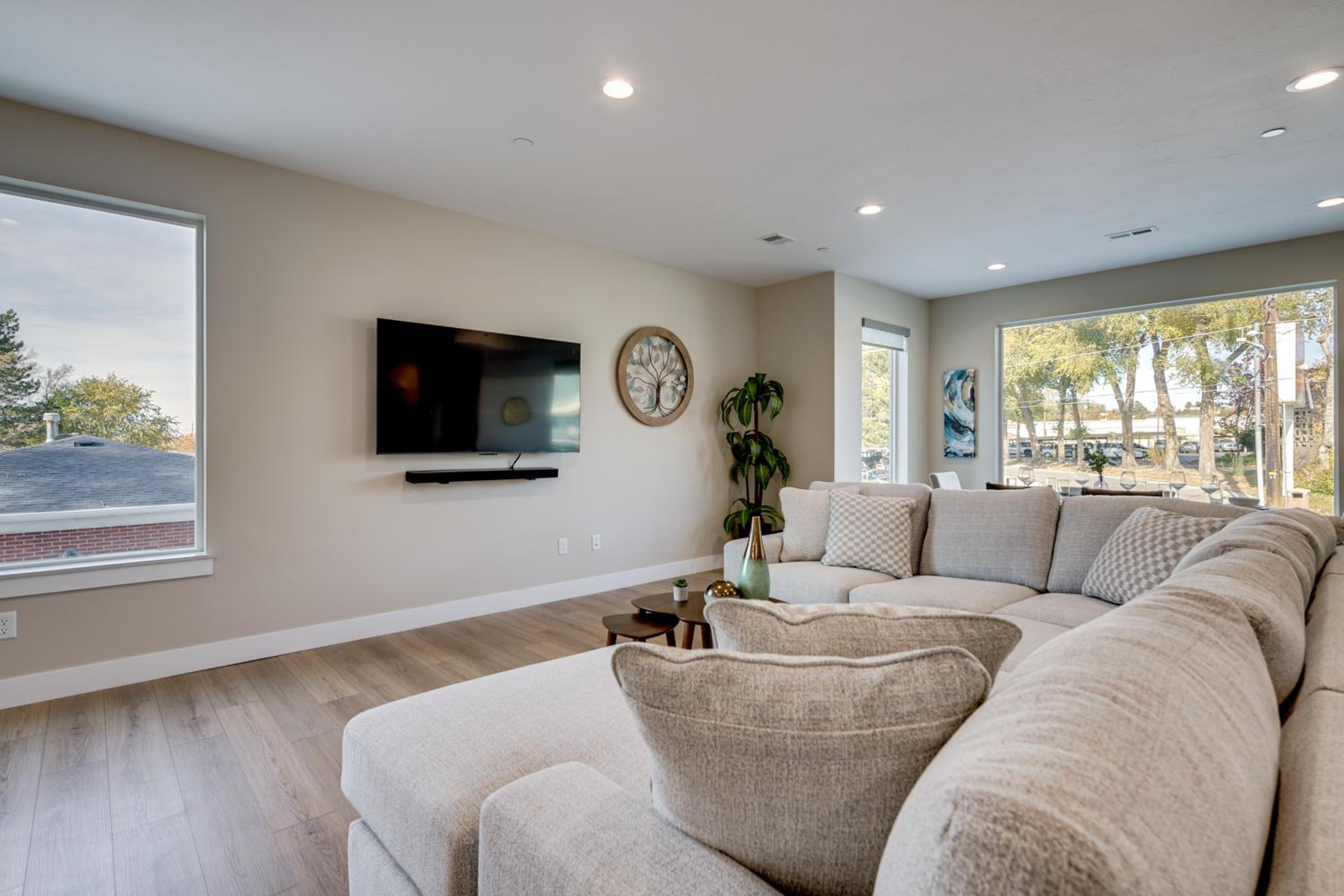 Ski Resorts and SLC Fun! Brand New Millcreek Home