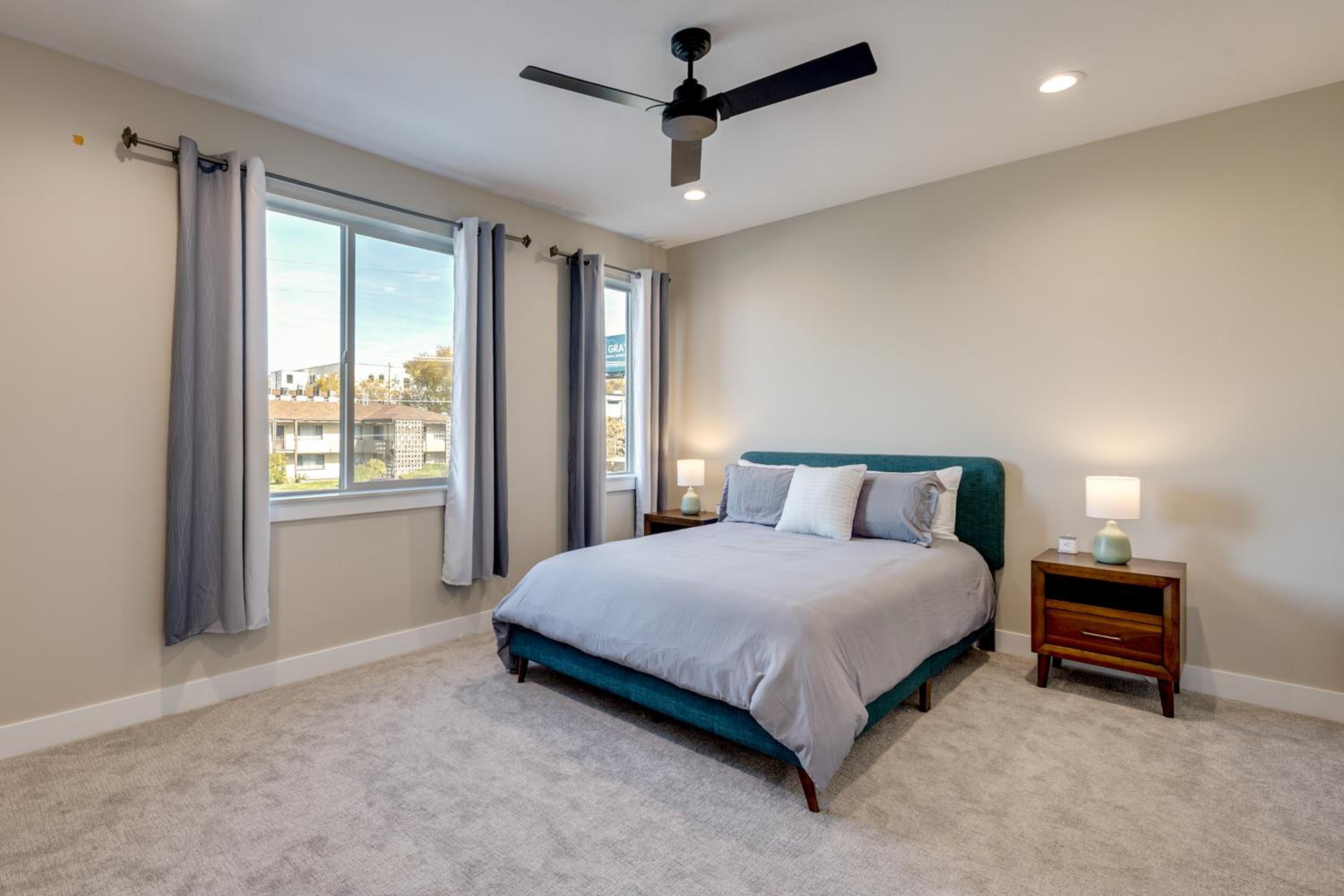 Ski Resorts and SLC Fun! Brand New Millcreek Home